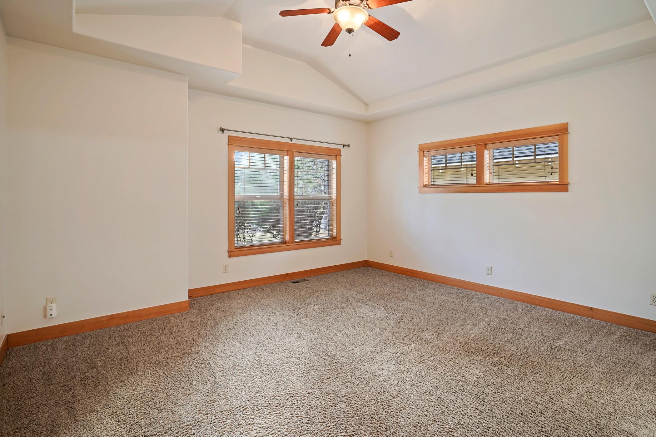 2544 NW Sacagawea Lane