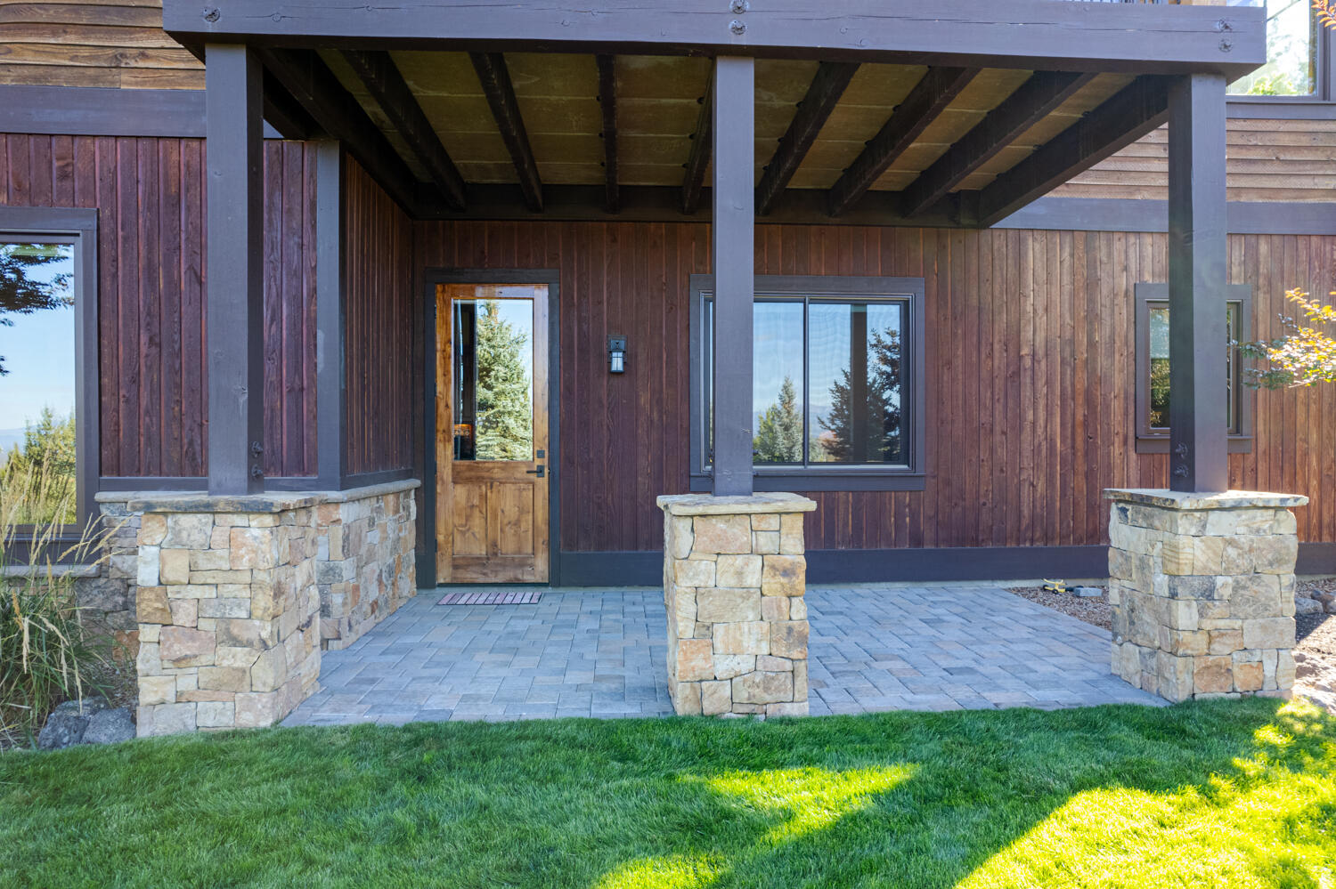 10955 Summit Ridge Court