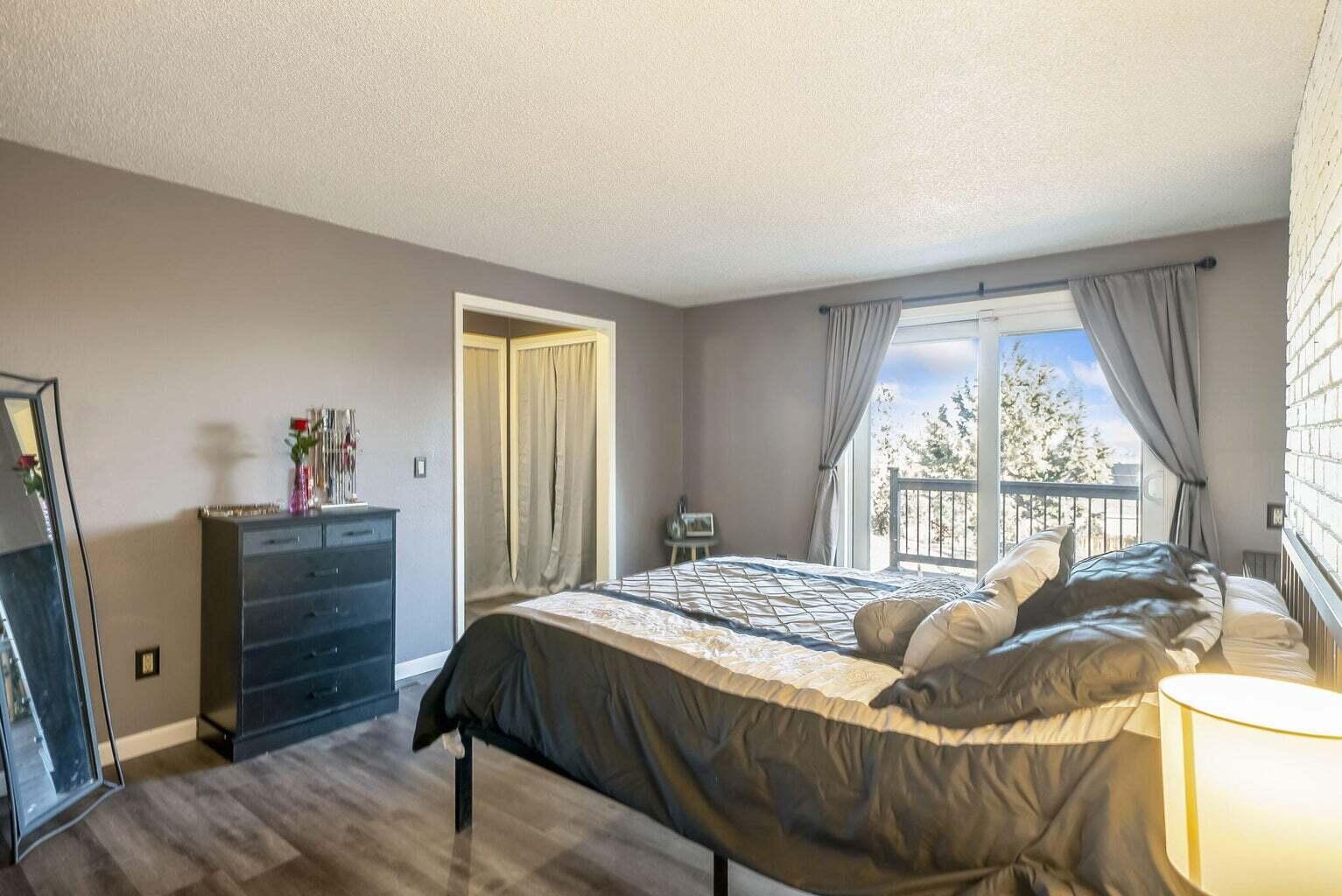 3525 SW Timber Avenue