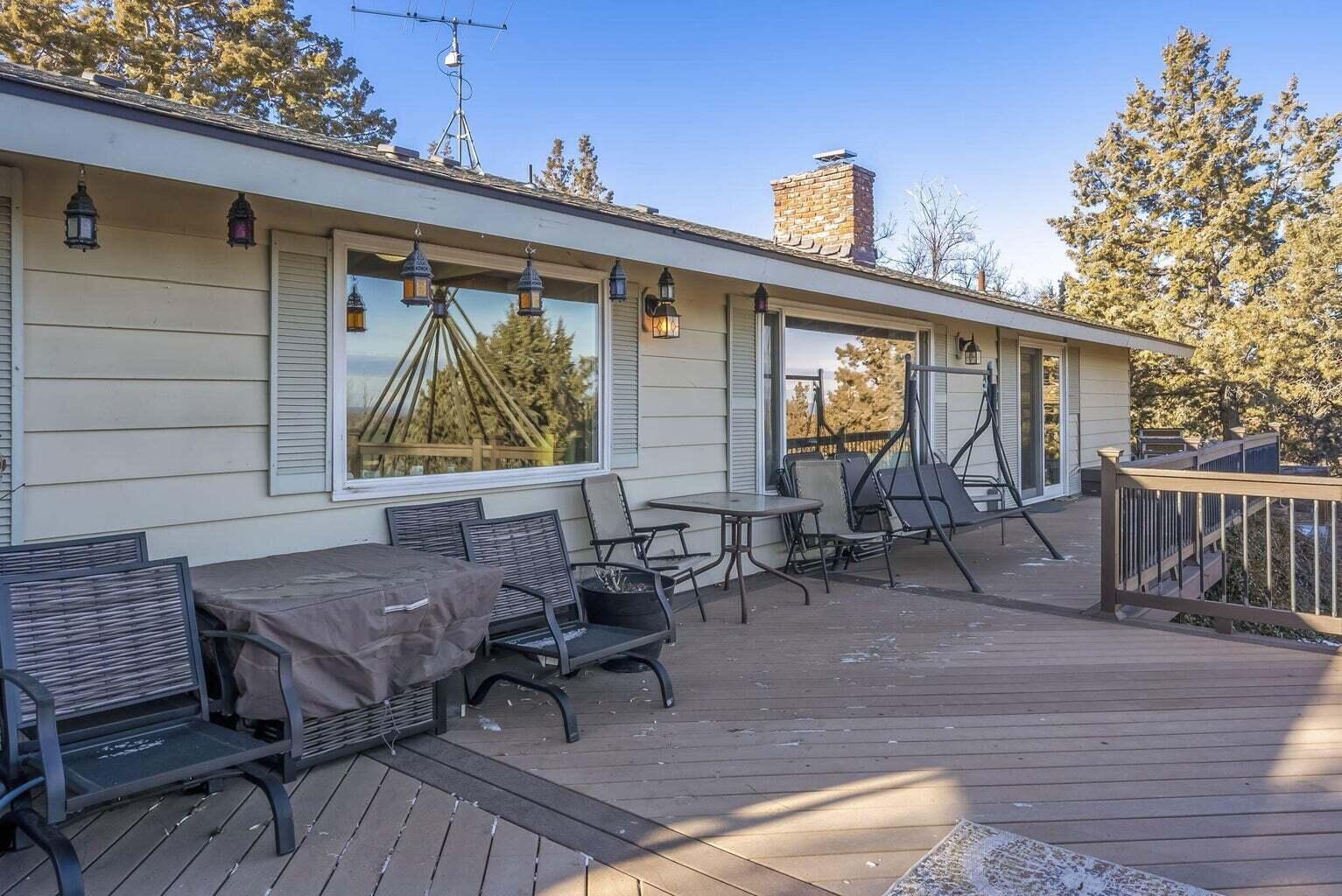 3525 SW Timber Avenue