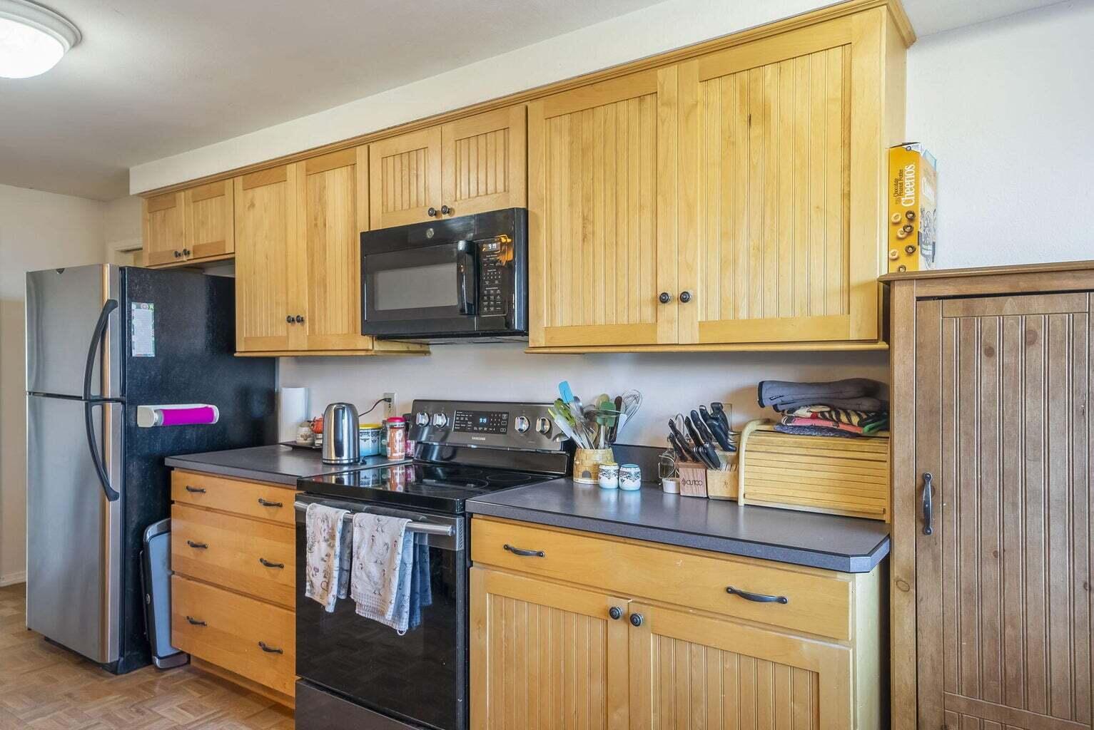 3525 SW Timber Avenue