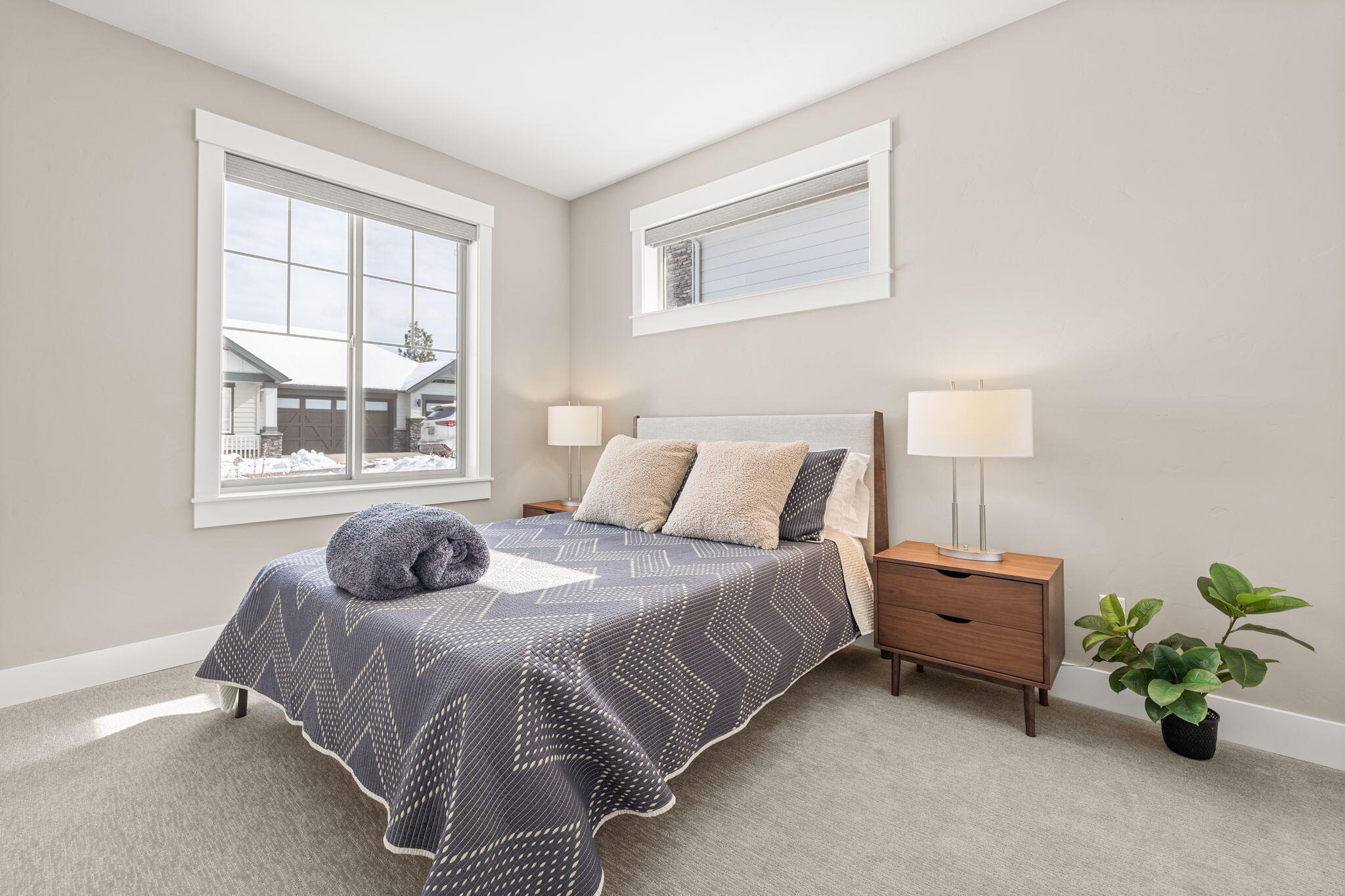 3115 NW Hidden Ridge Drive