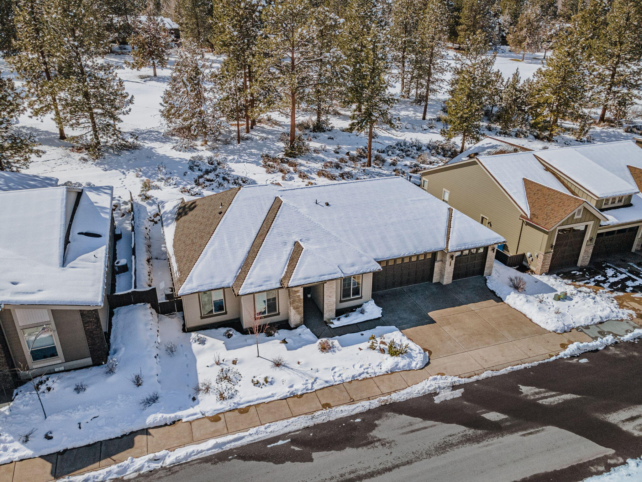 3115 NW Hidden Ridge Drive