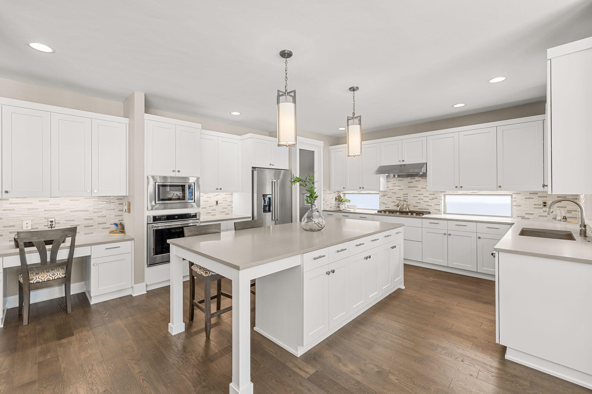 3115 NW Hidden Ridge Drive