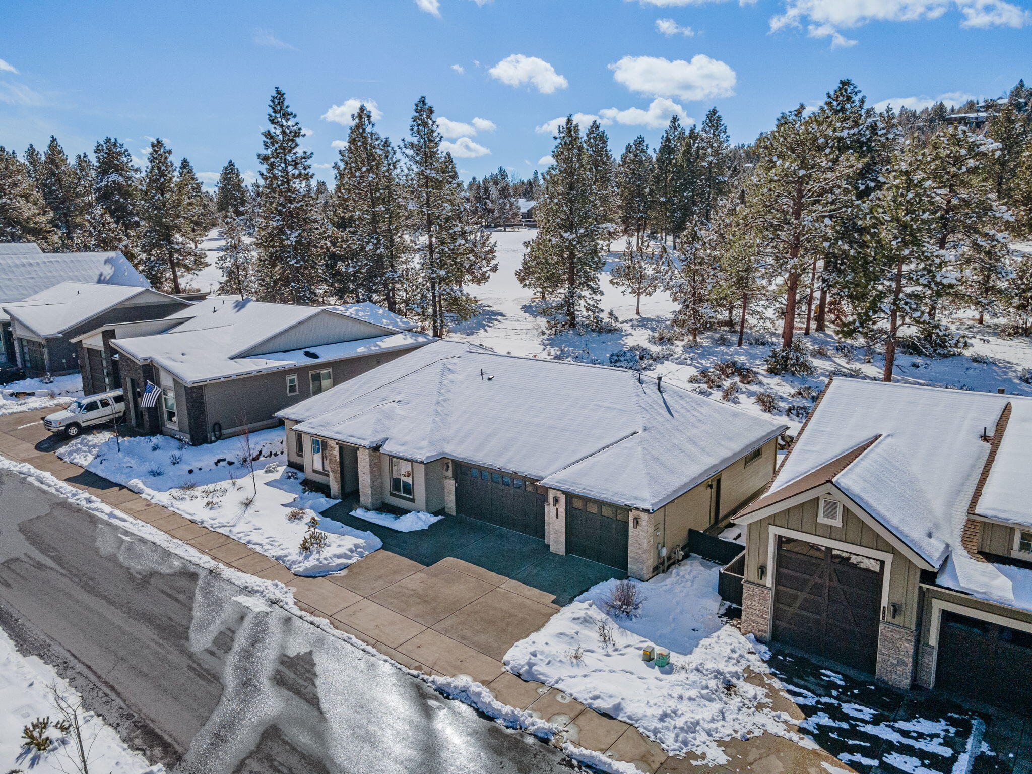 3115 NW Hidden Ridge Drive