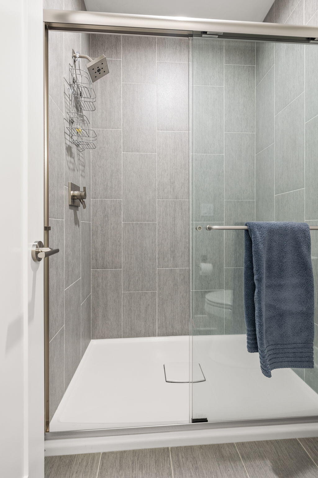 3115 NW Hidden Ridge Drive