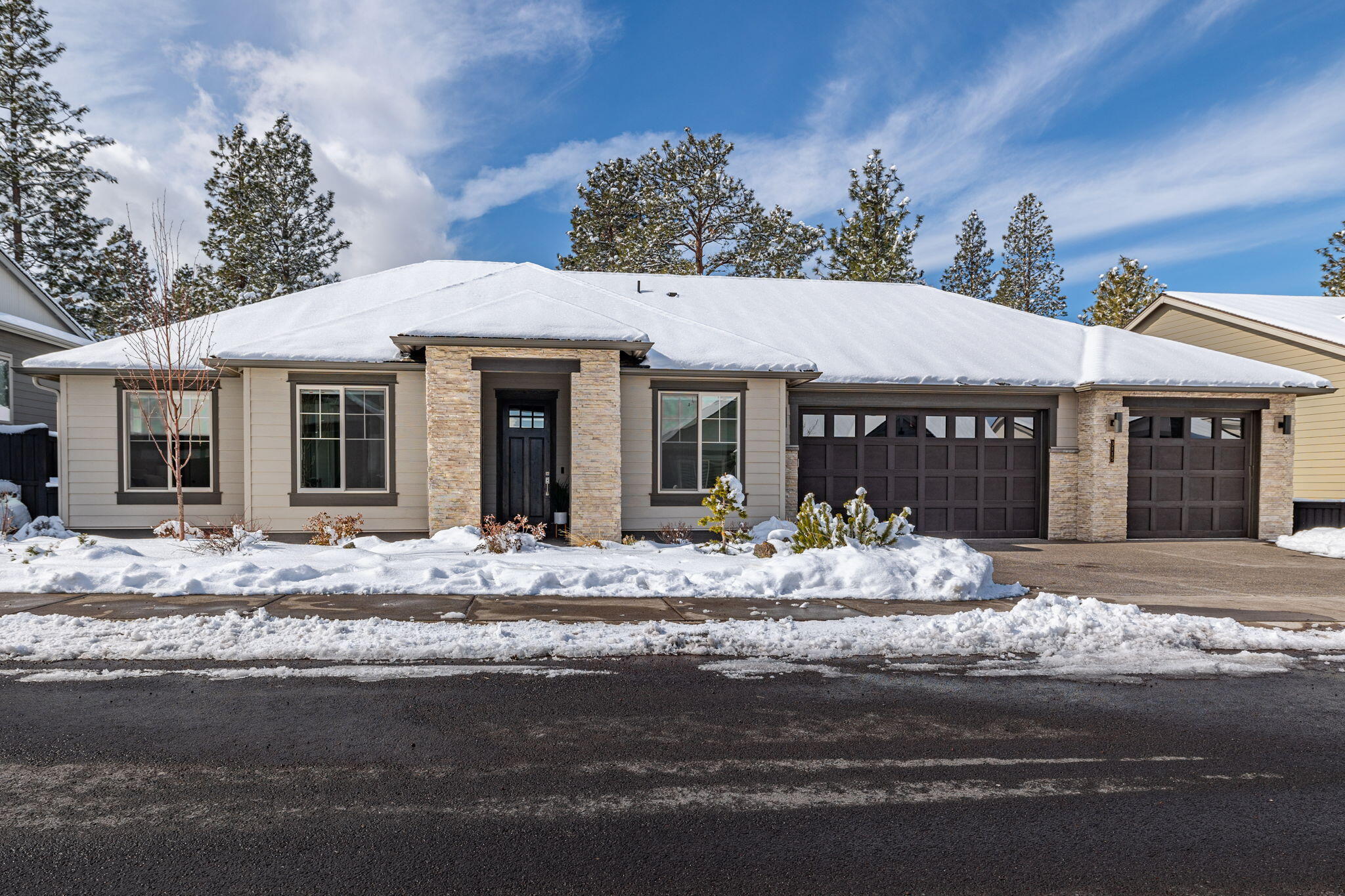 3115 NW Hidden Ridge Drive