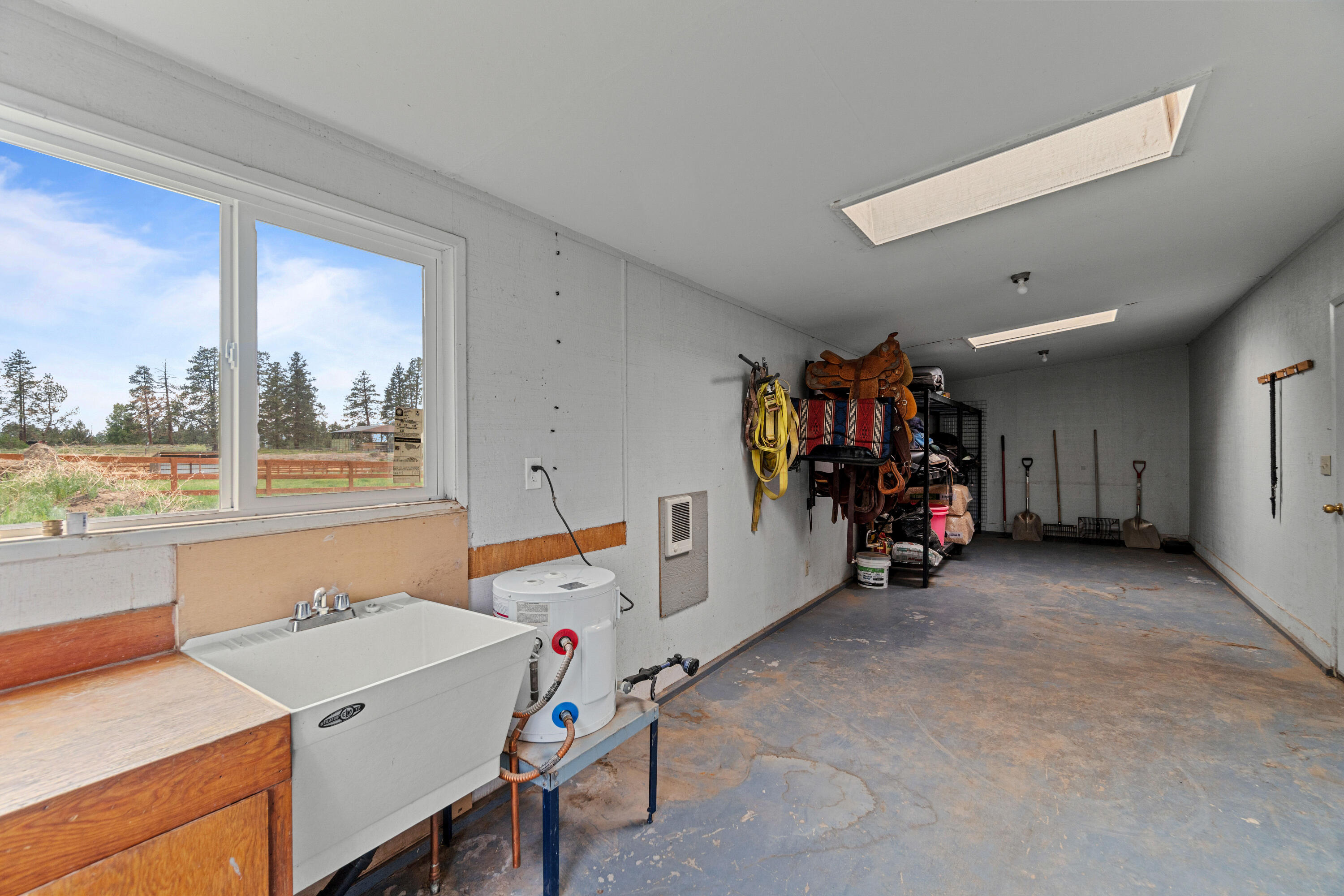 60359 Arnold Market Road