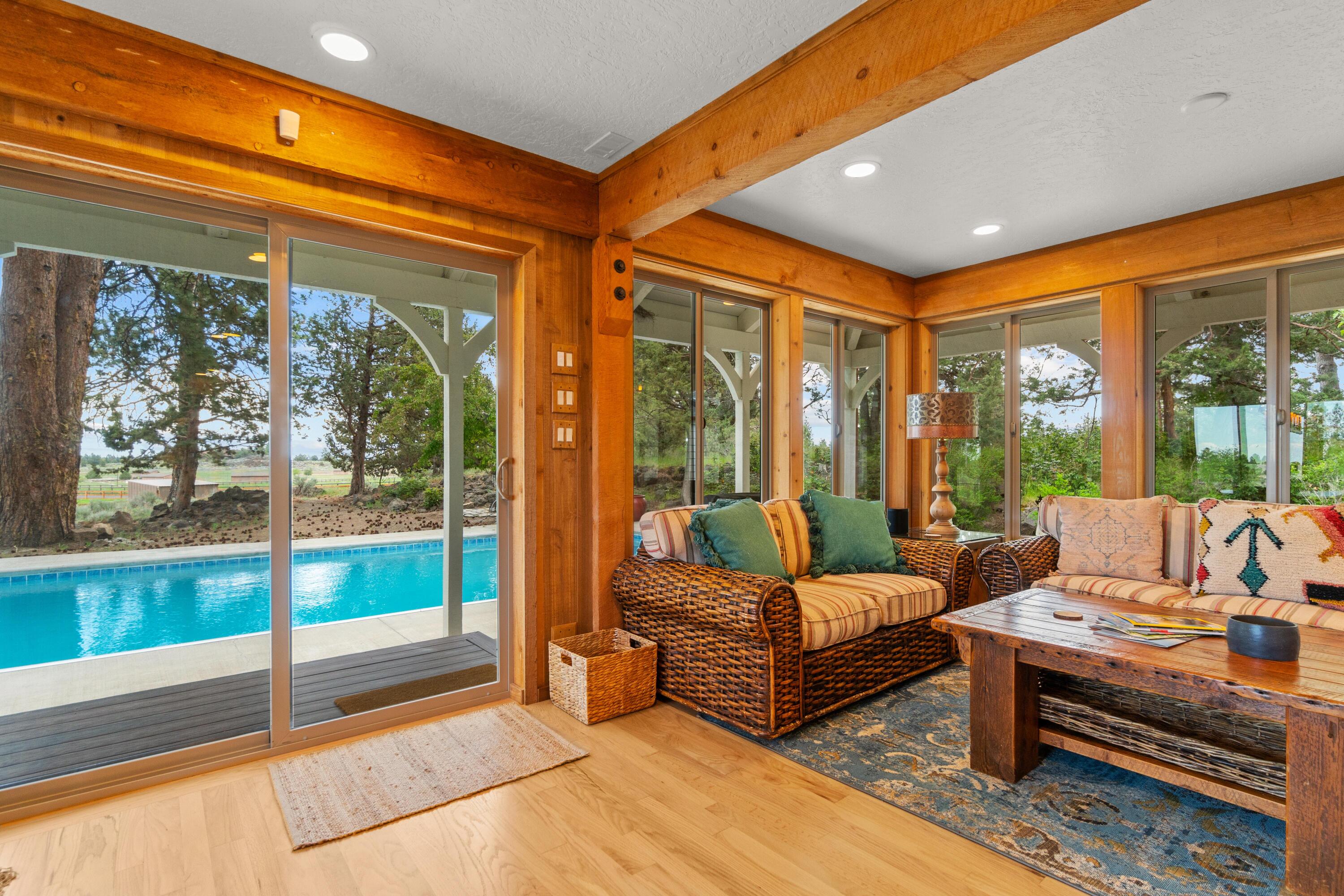 60359 Arnold Market Road