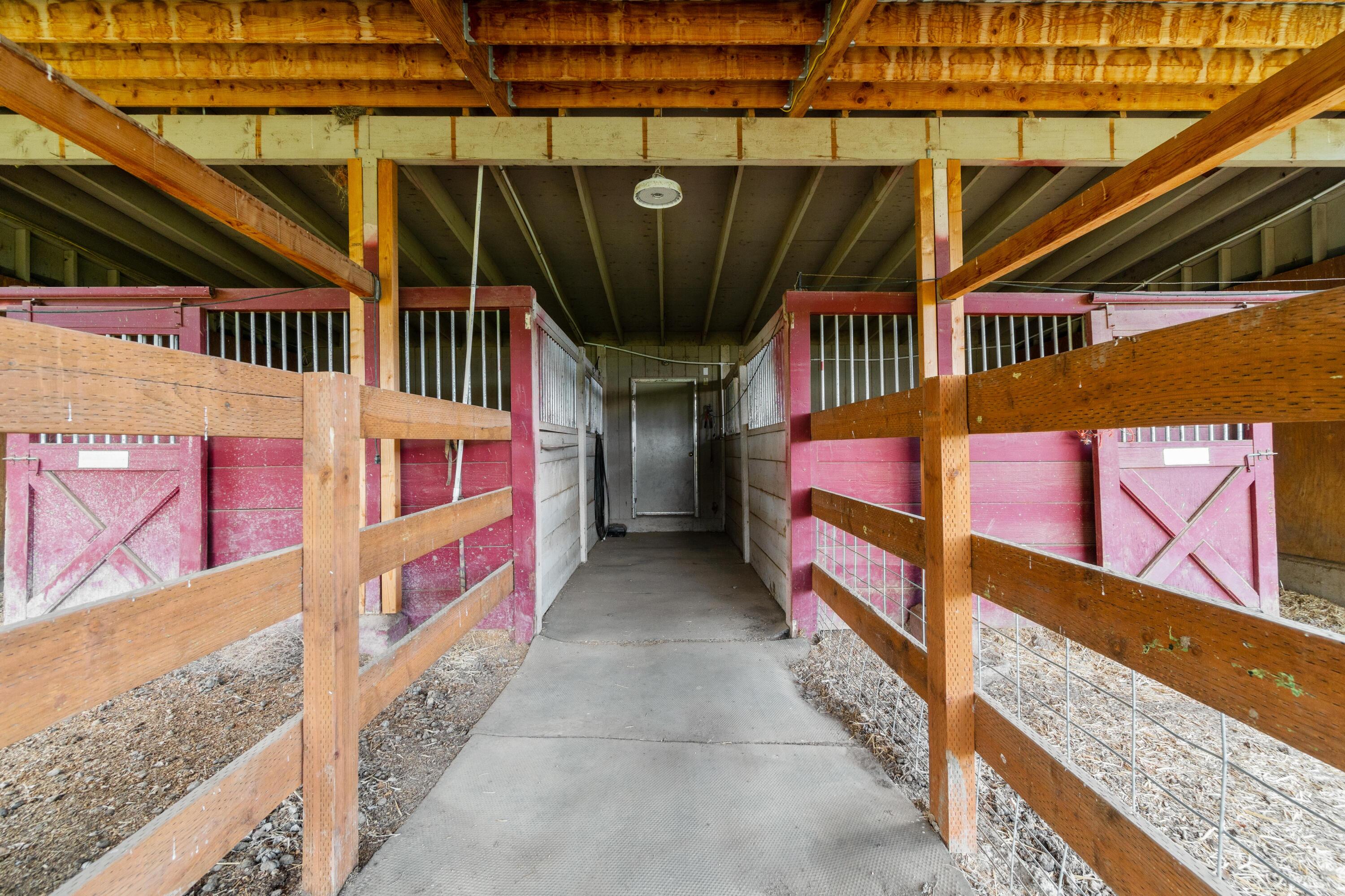 60359 Arnold Market Road