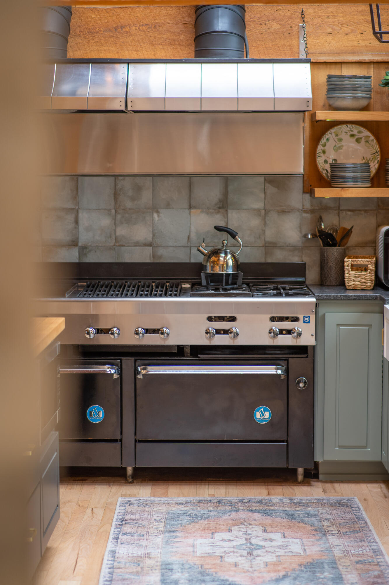 60359 Arnold Market Road