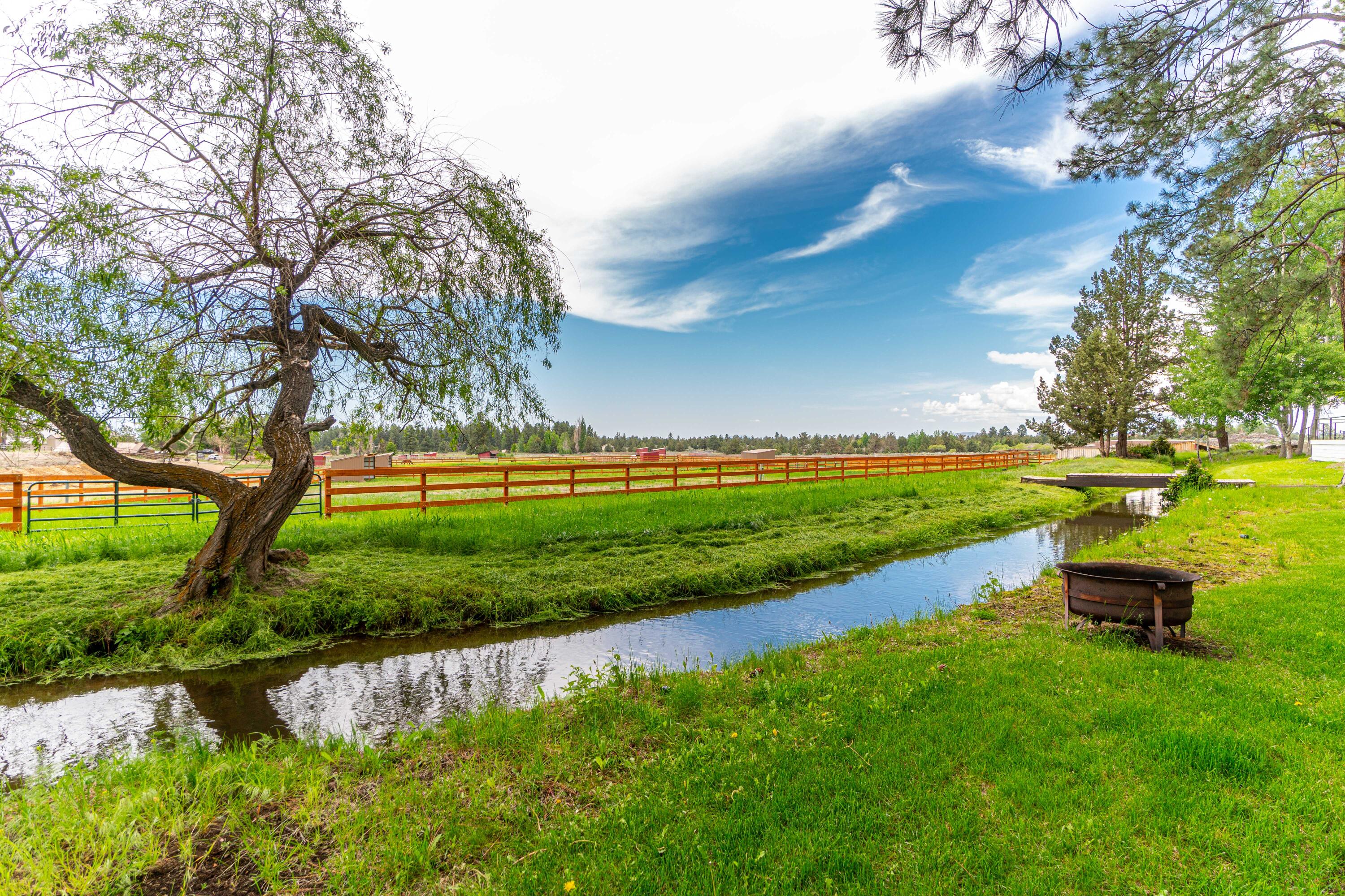 60359 Arnold Market Road