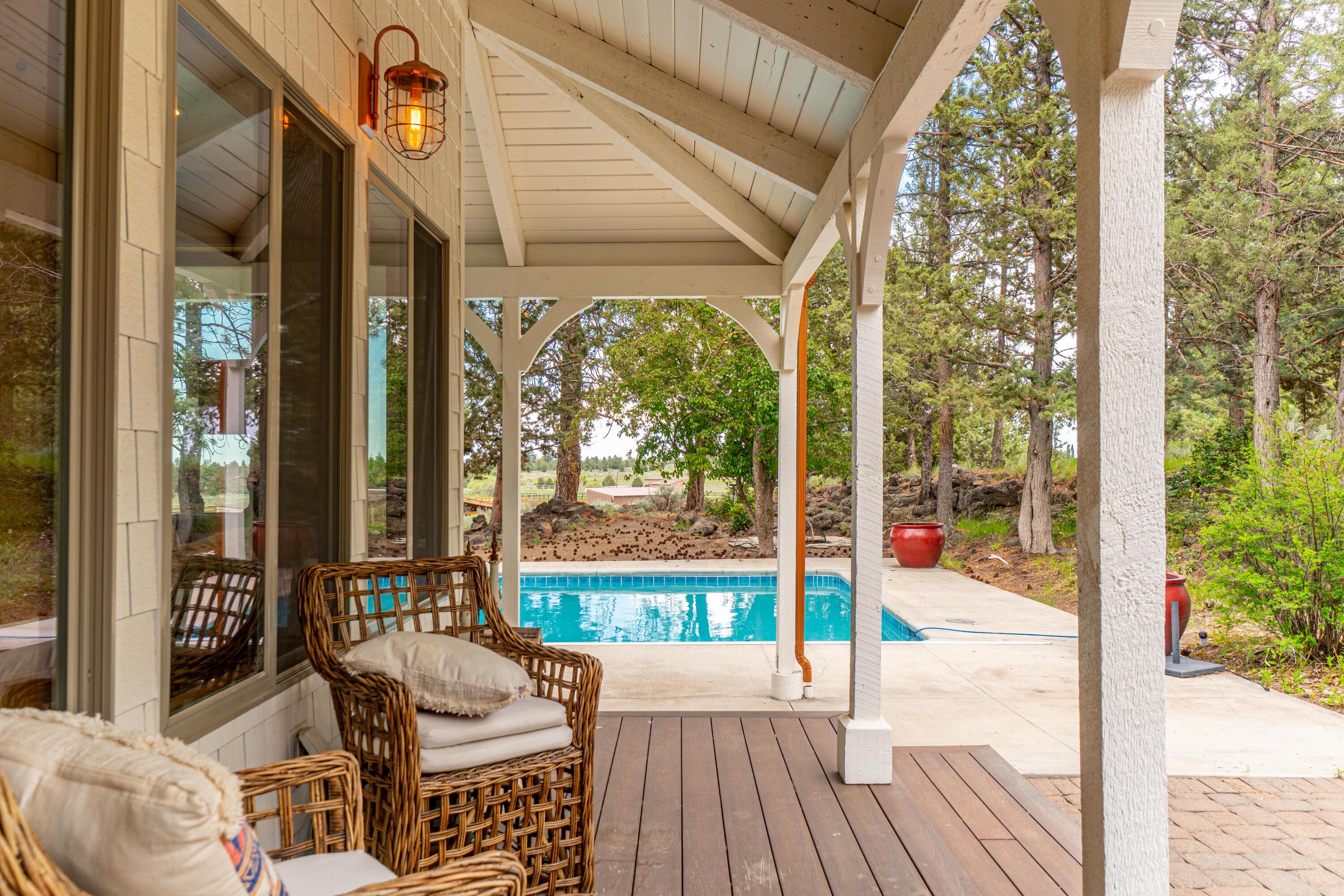 60359 Arnold Market Road