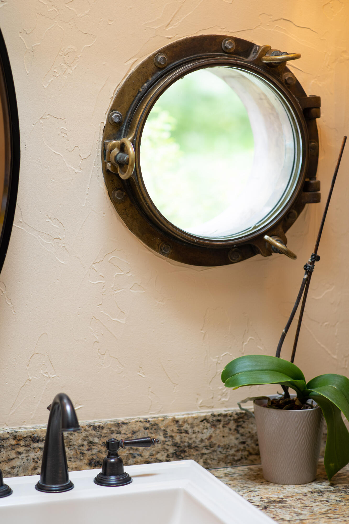 60359 Arnold Market Road