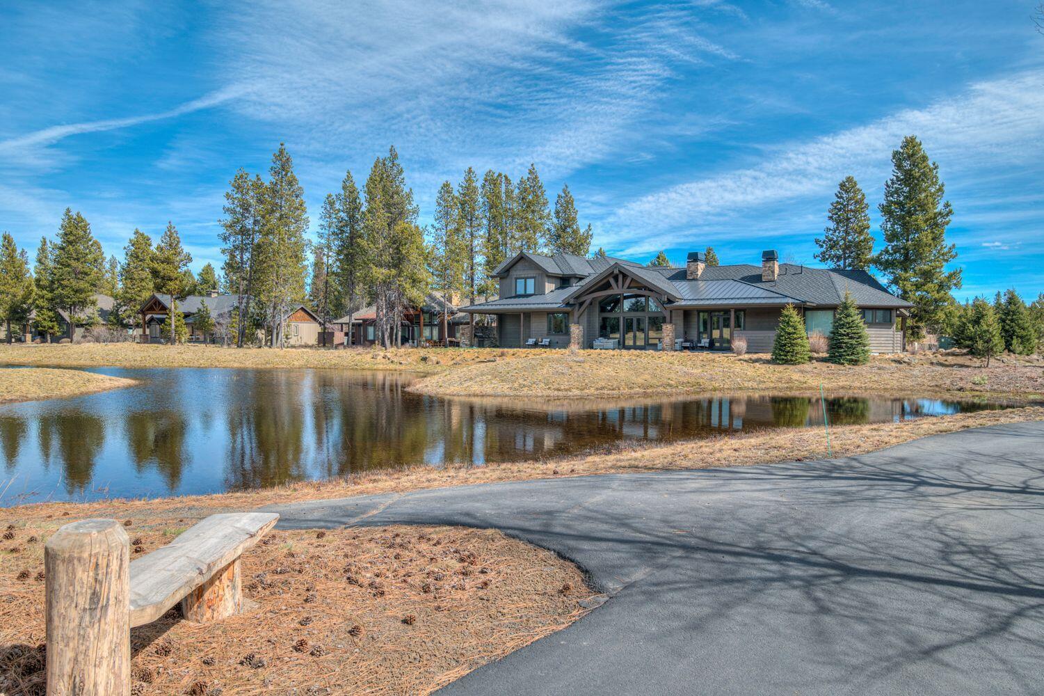 56647 Dancing Rock Loop