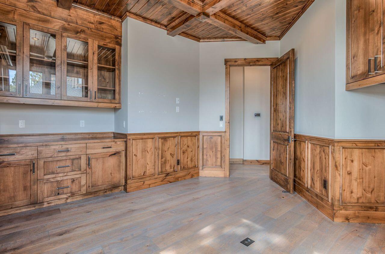 56647 Dancing Rock Loop