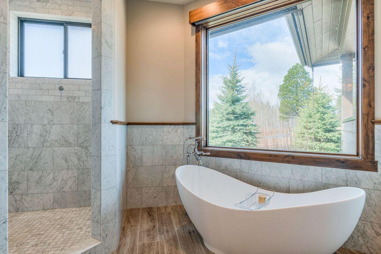 56647 Dancing Rock Loop