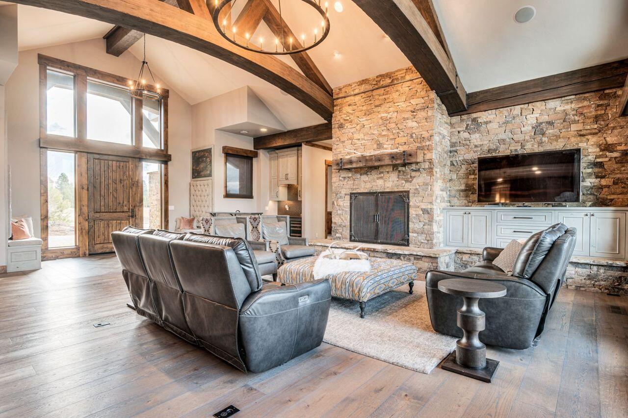 56647 Dancing Rock Loop