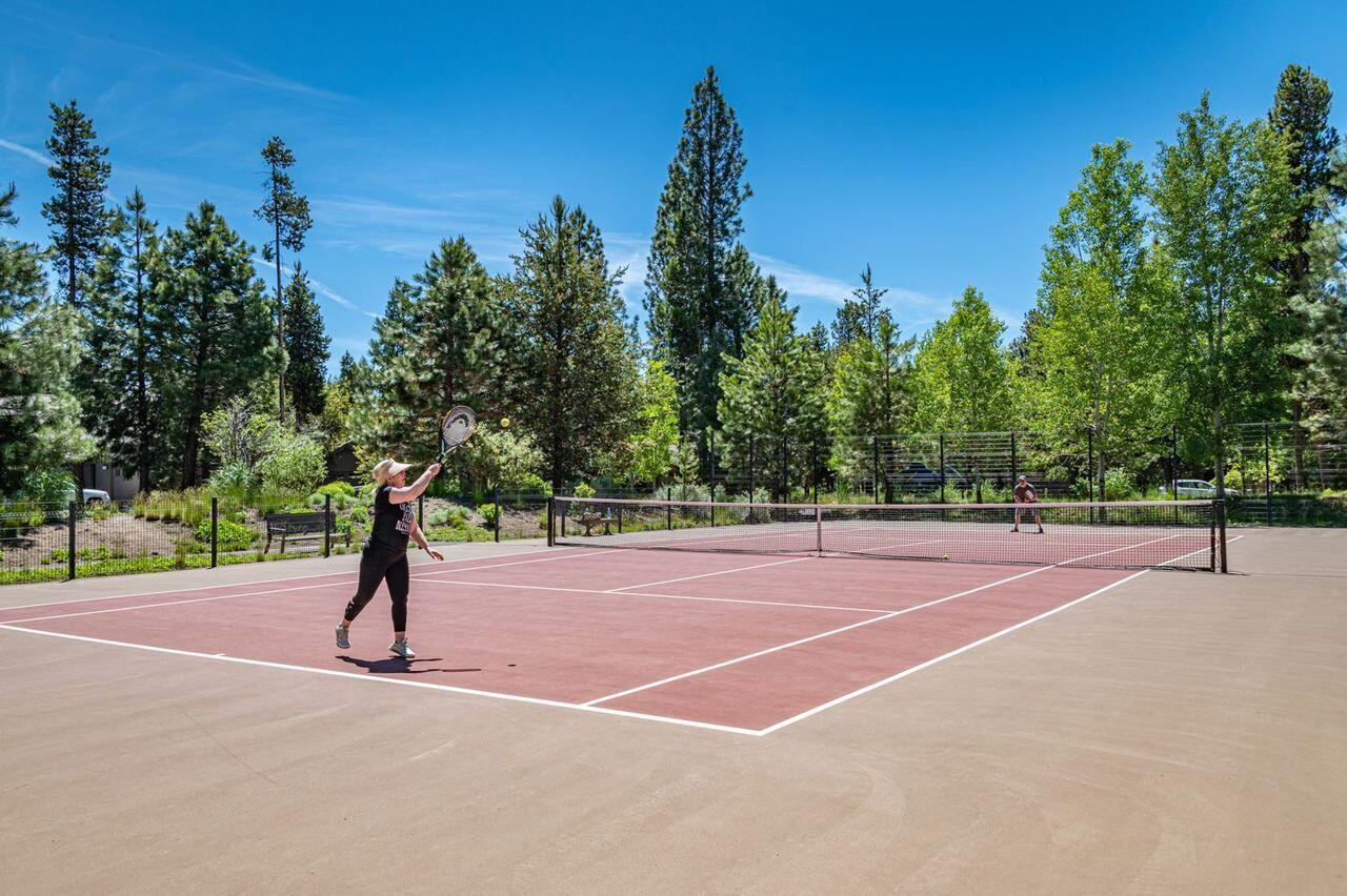 56647 Dancing Rock Loop