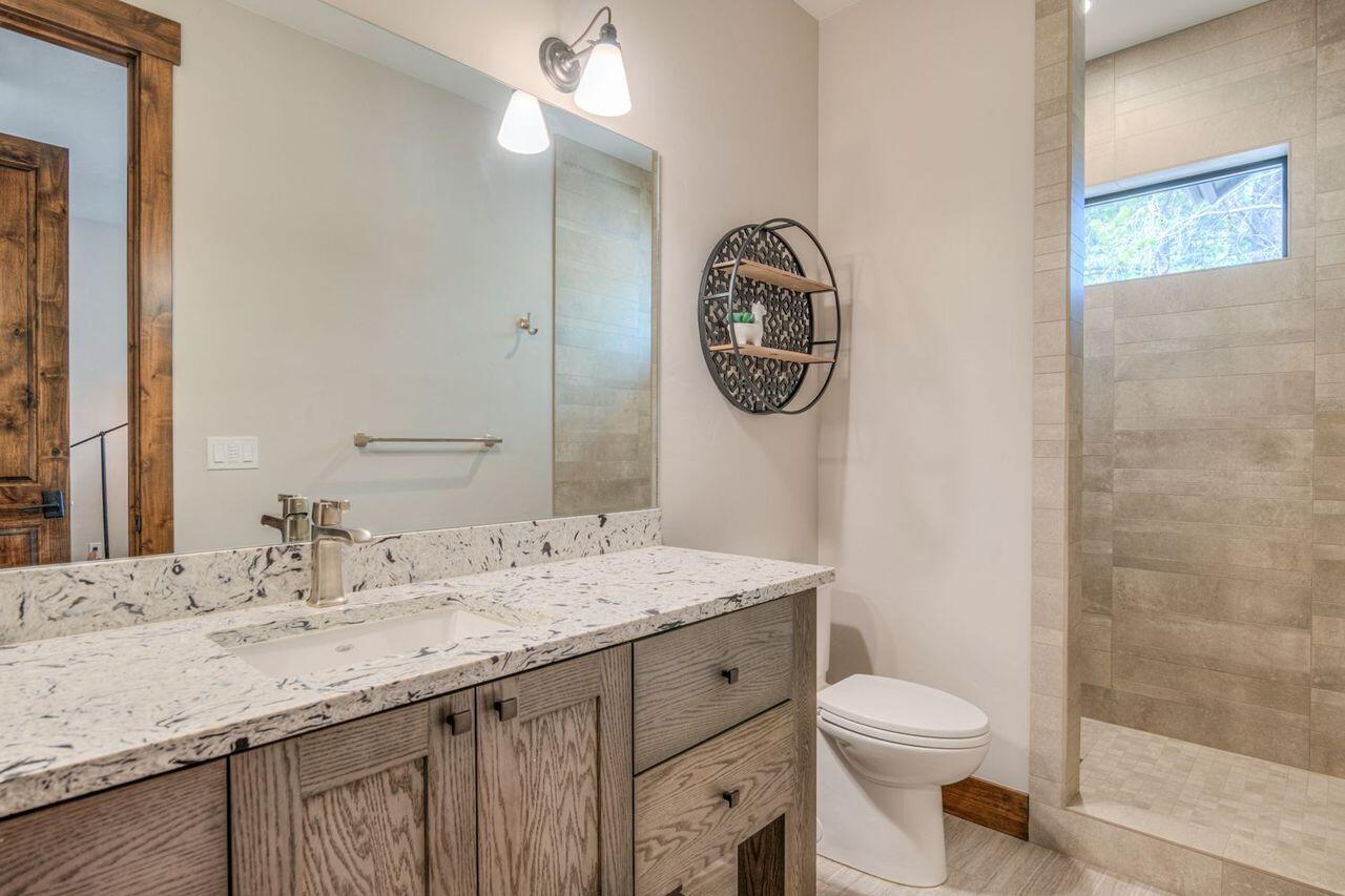 56647 Dancing Rock Loop