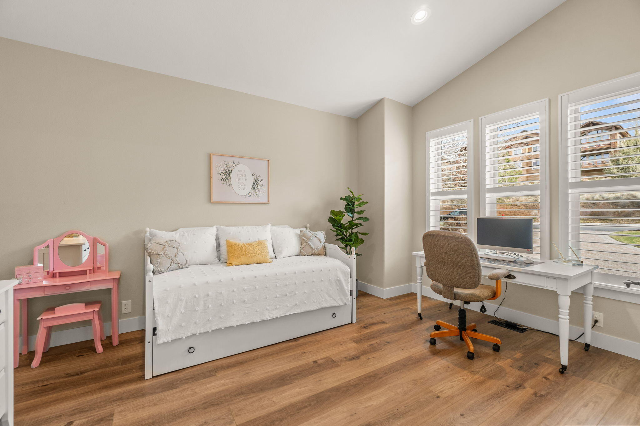 58 NW Skyliner Summit Loop