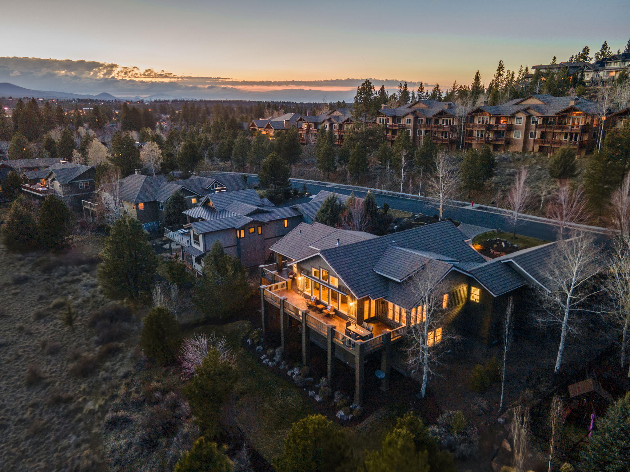 58 NW Skyliner Summit Loop