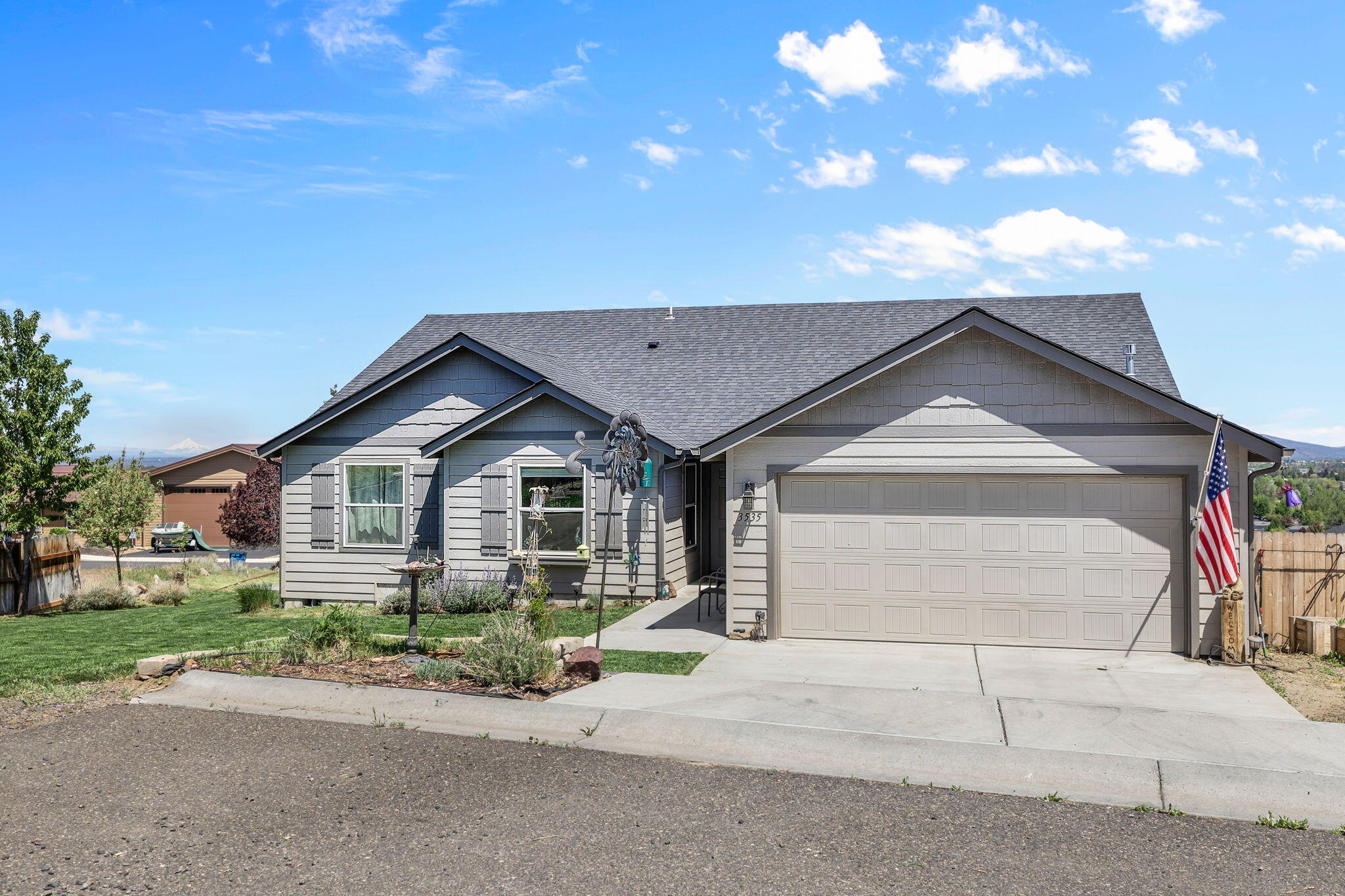 3535 SW Grandview Court