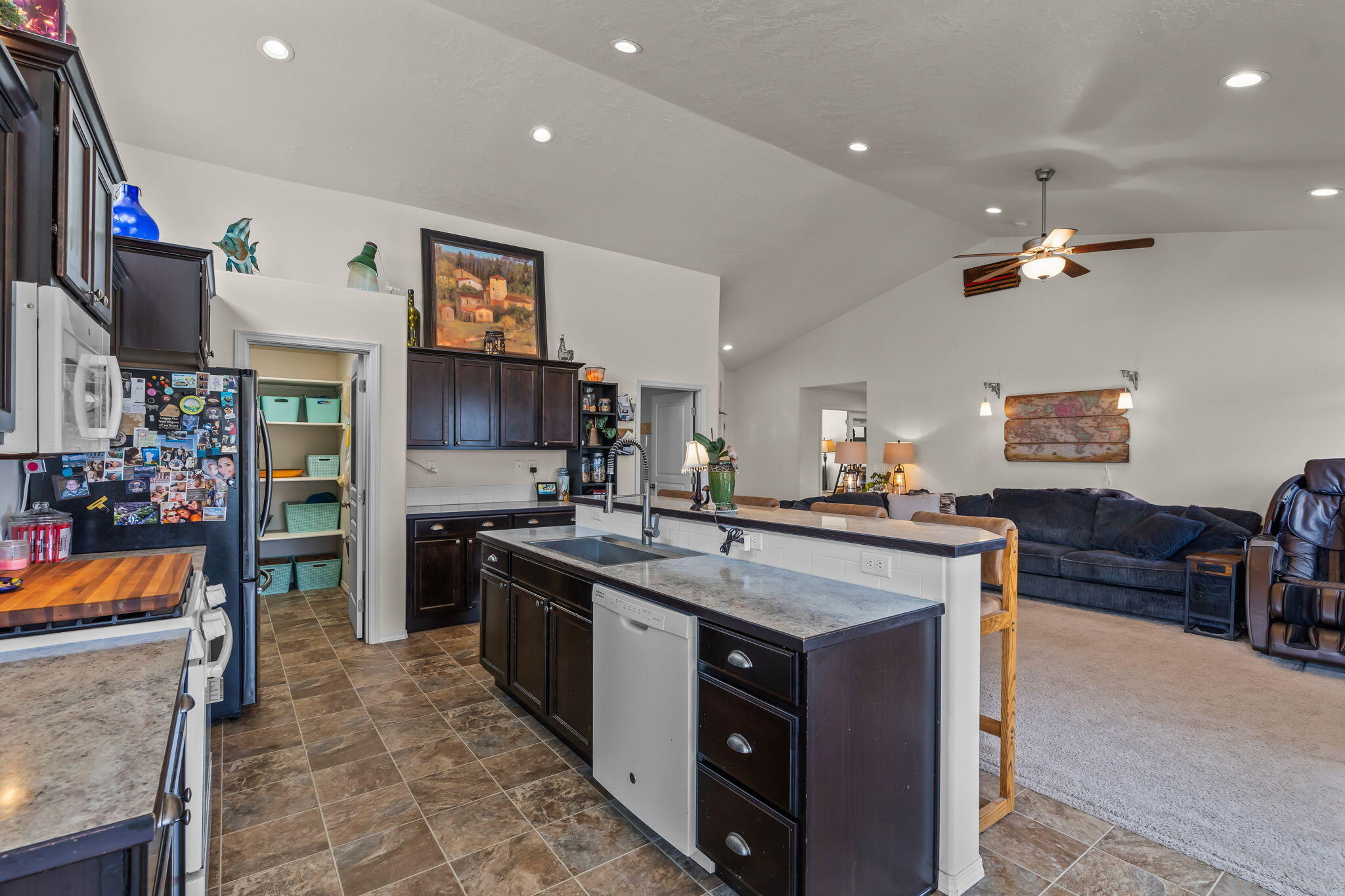 3535 SW Grandview Court