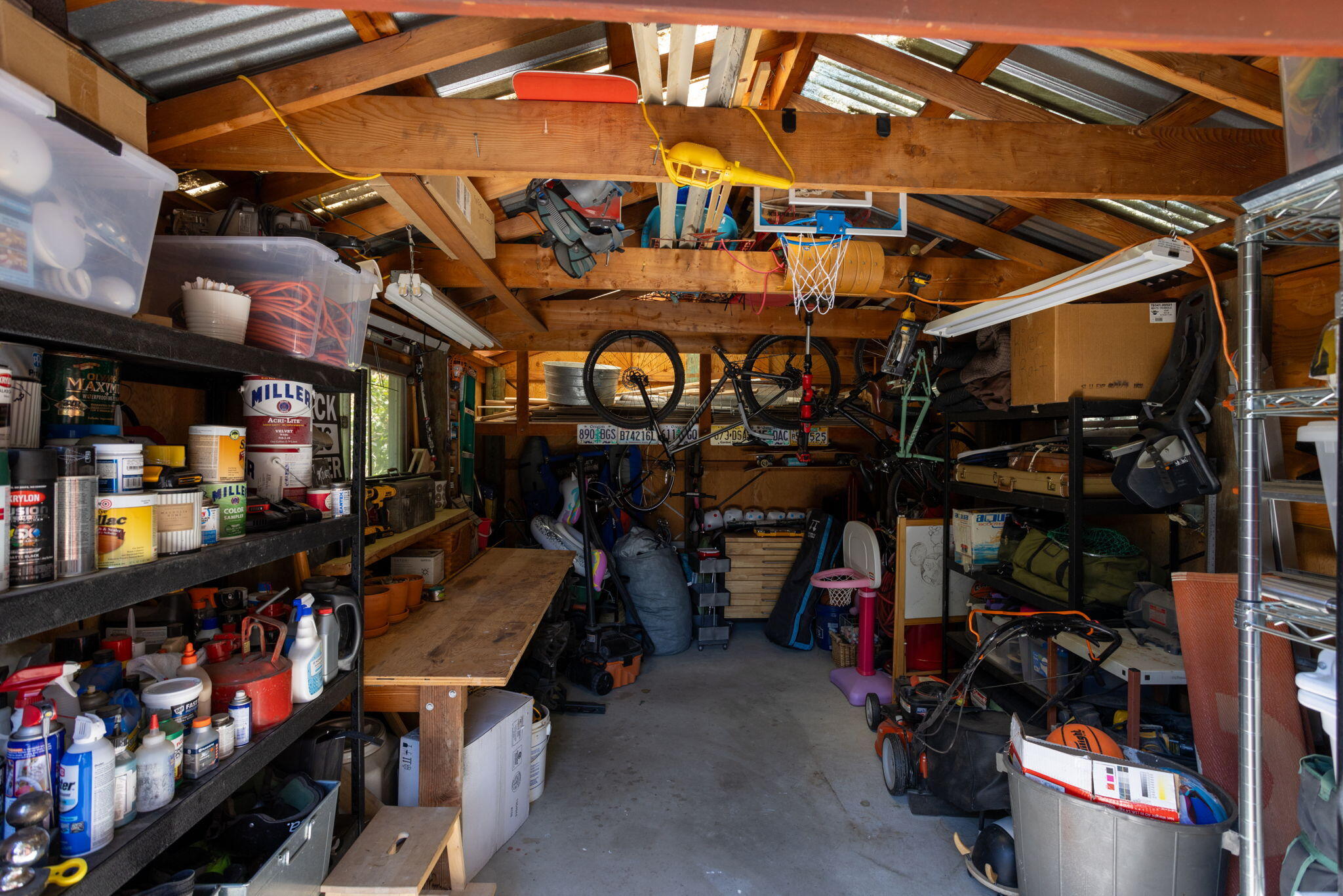 1199 SW Canyon Drive