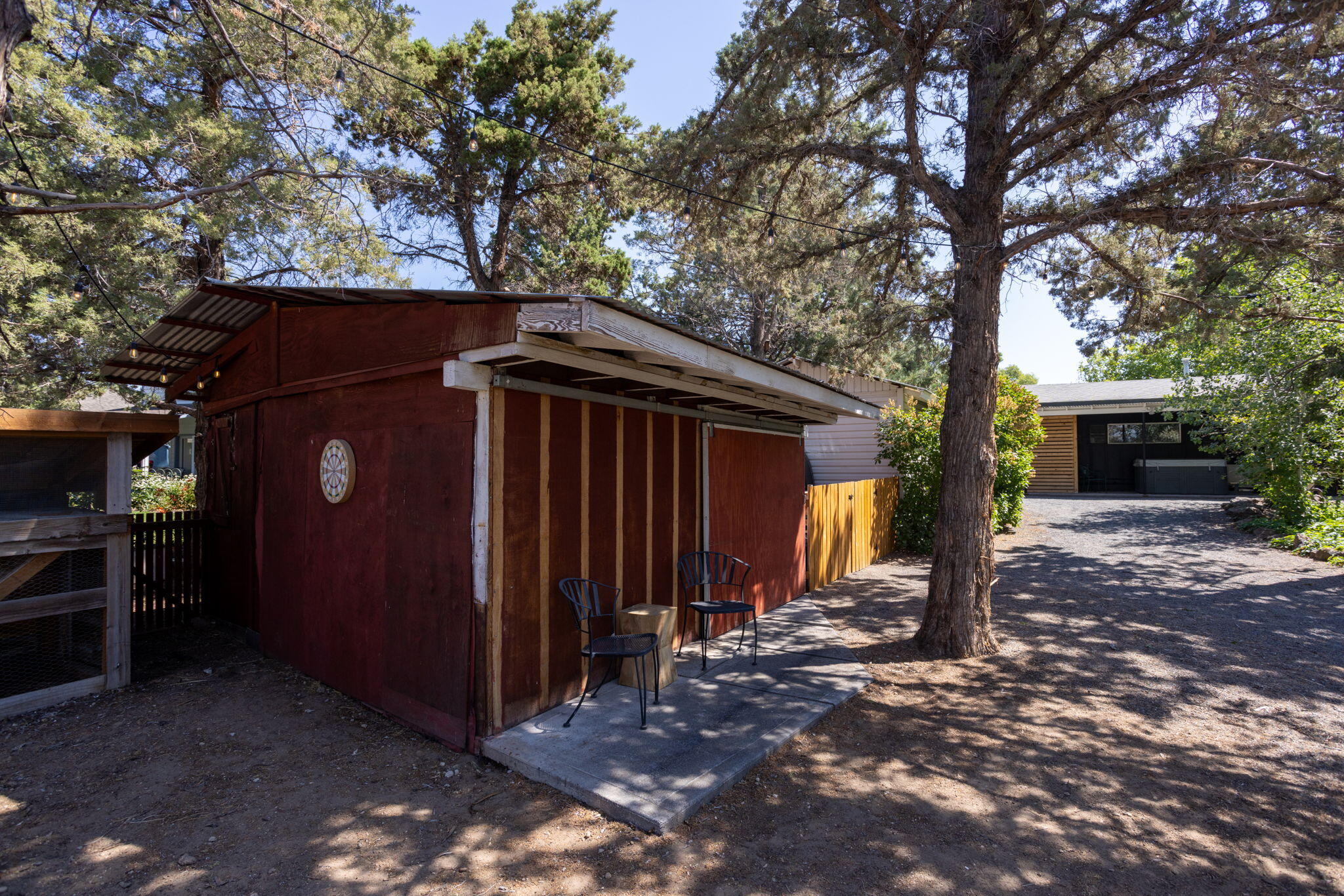 1199 SW Canyon Drive