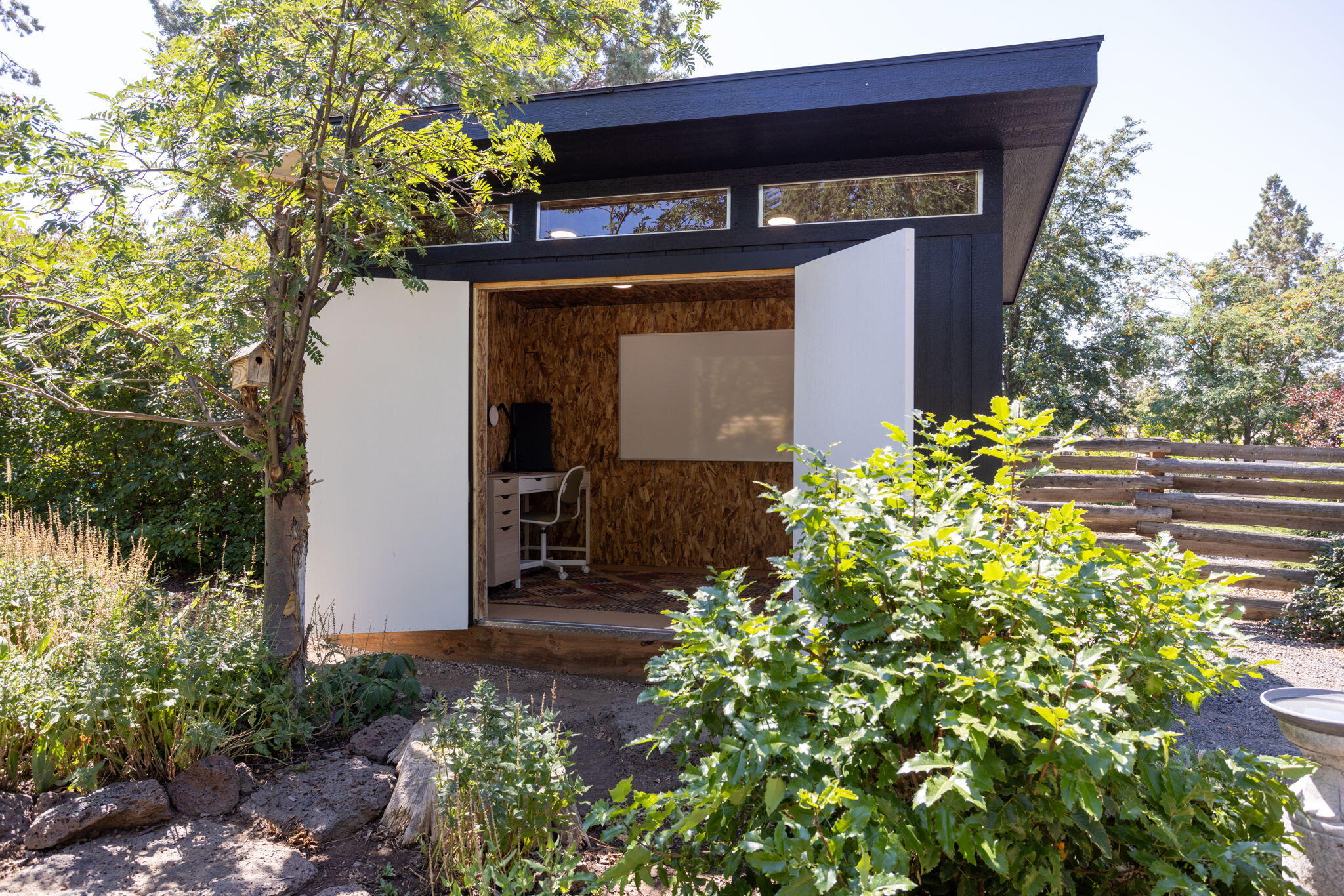 1199 SW Canyon Drive