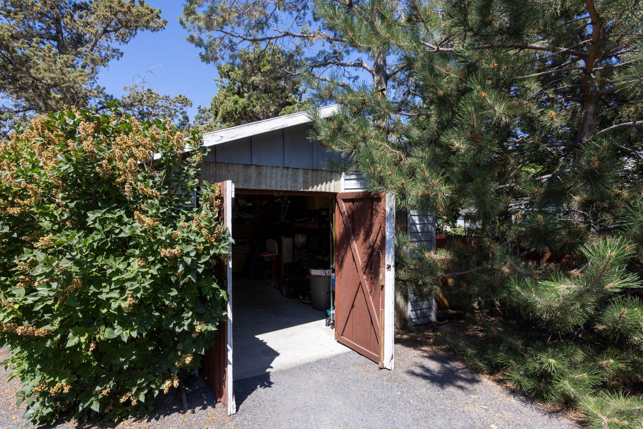 1199 SW Canyon Drive