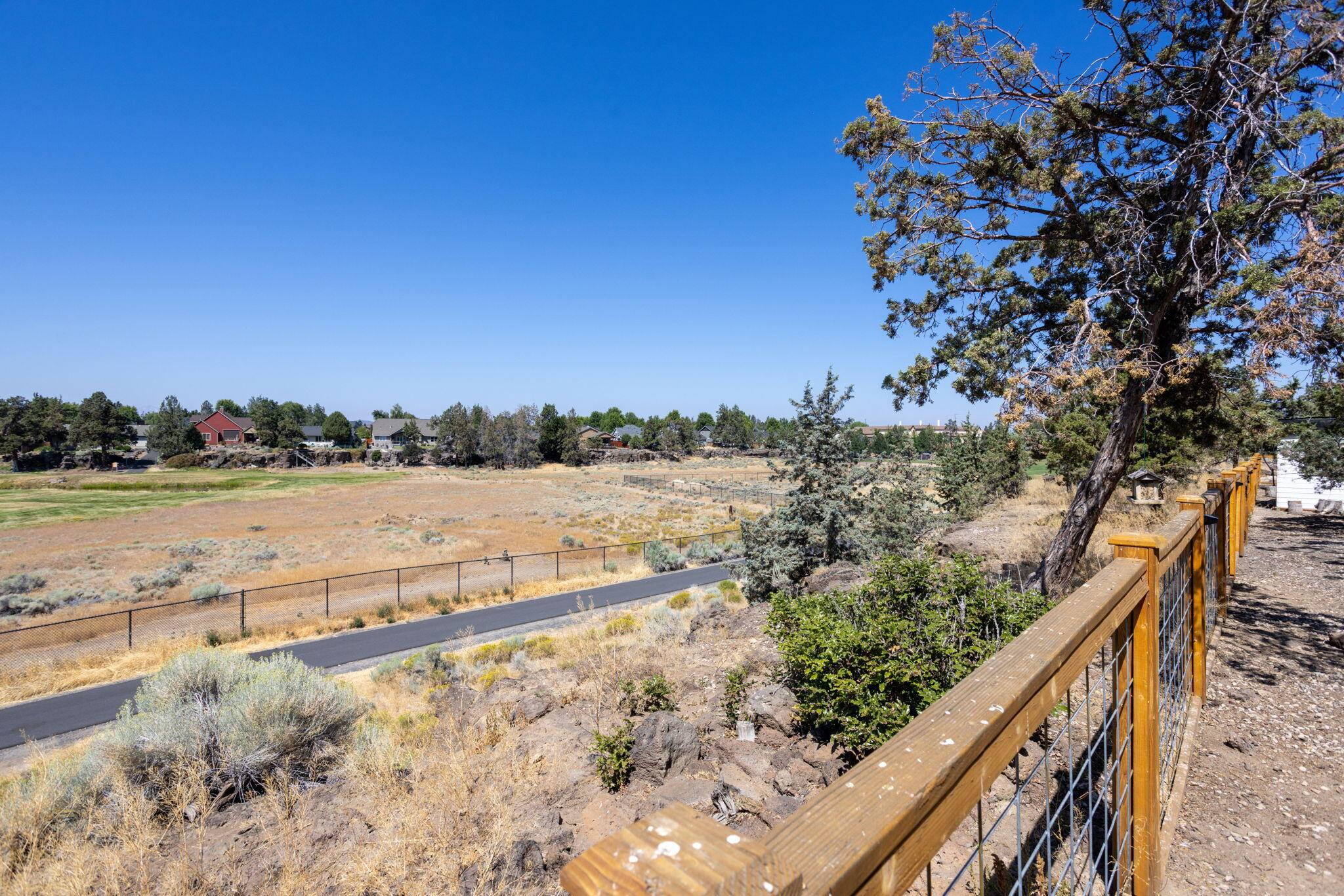 1199 SW Canyon Drive