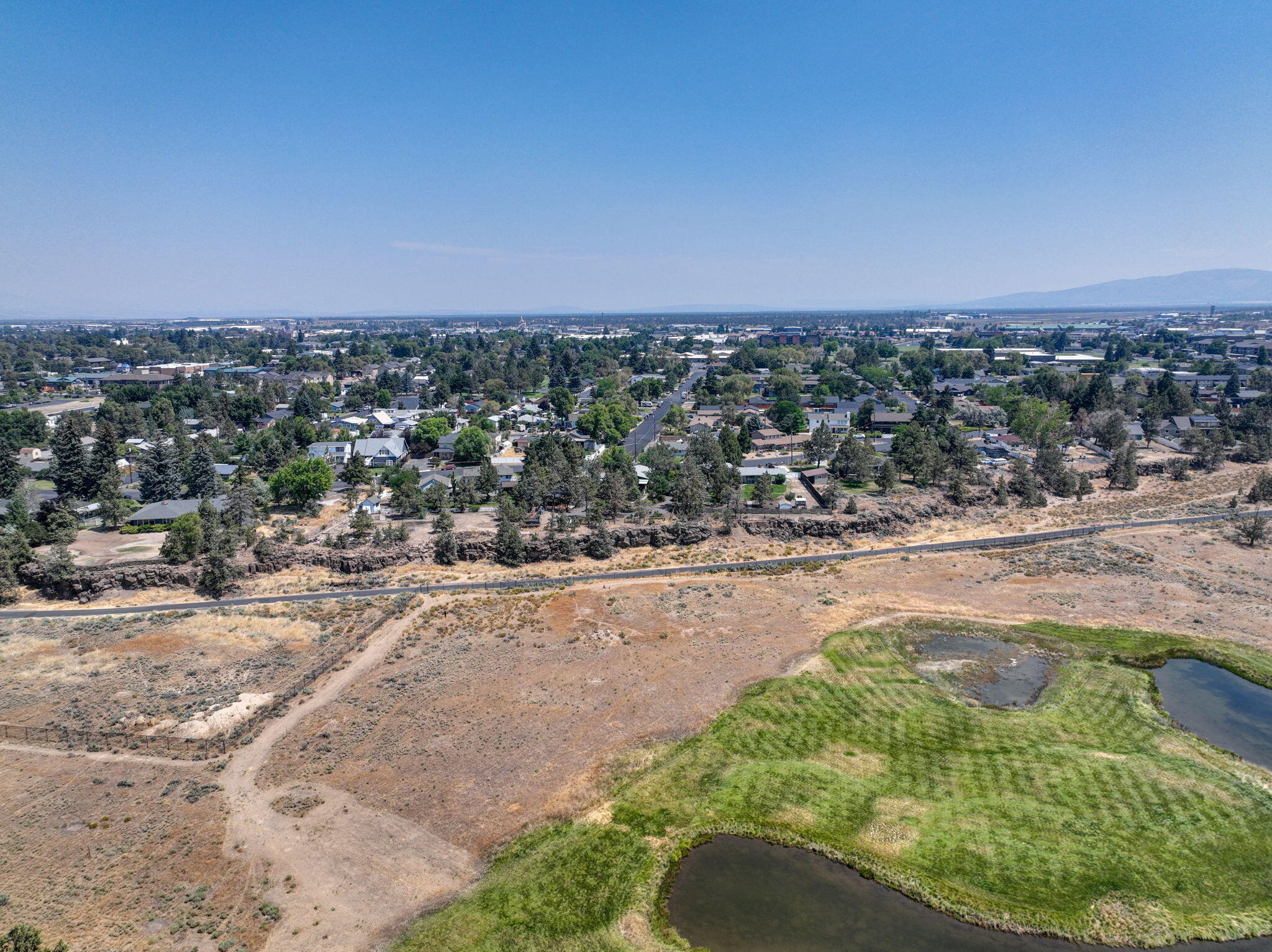 1199 SW Canyon Drive