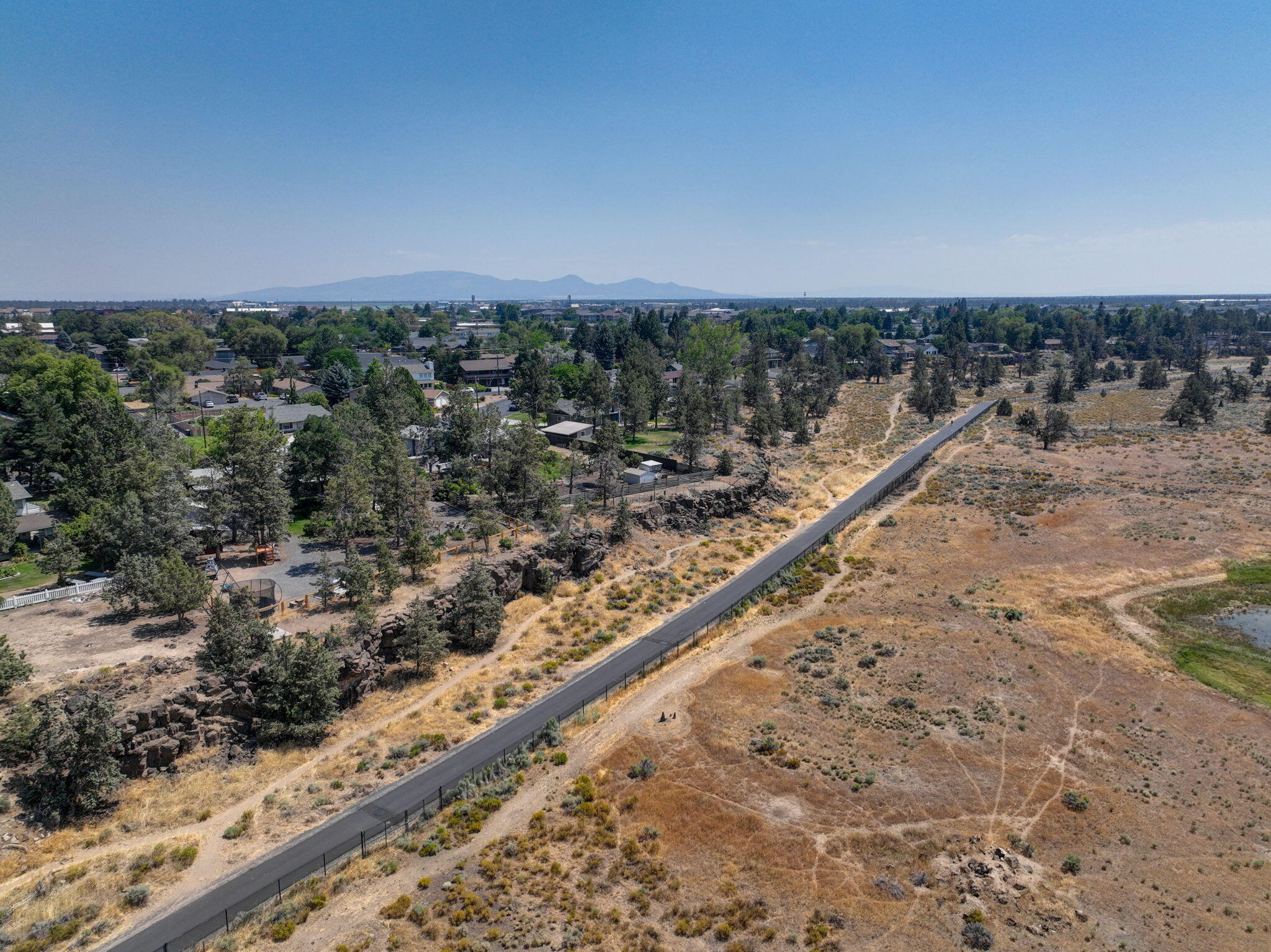 1199 SW Canyon Drive