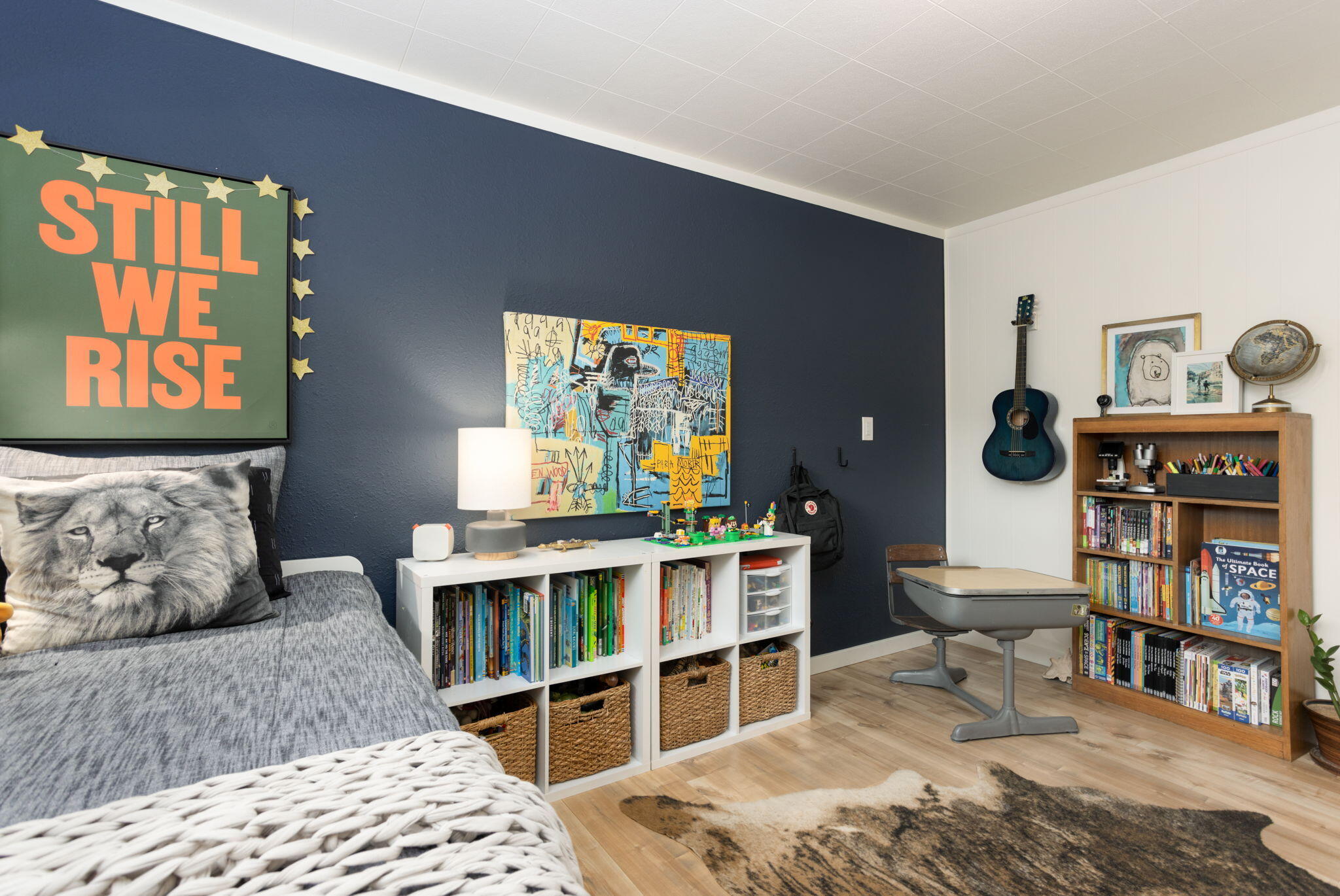 1199 SW Canyon Drive