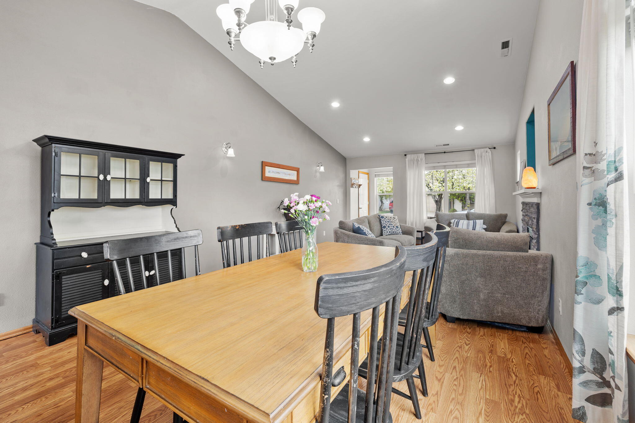 3106 SW Indian Place