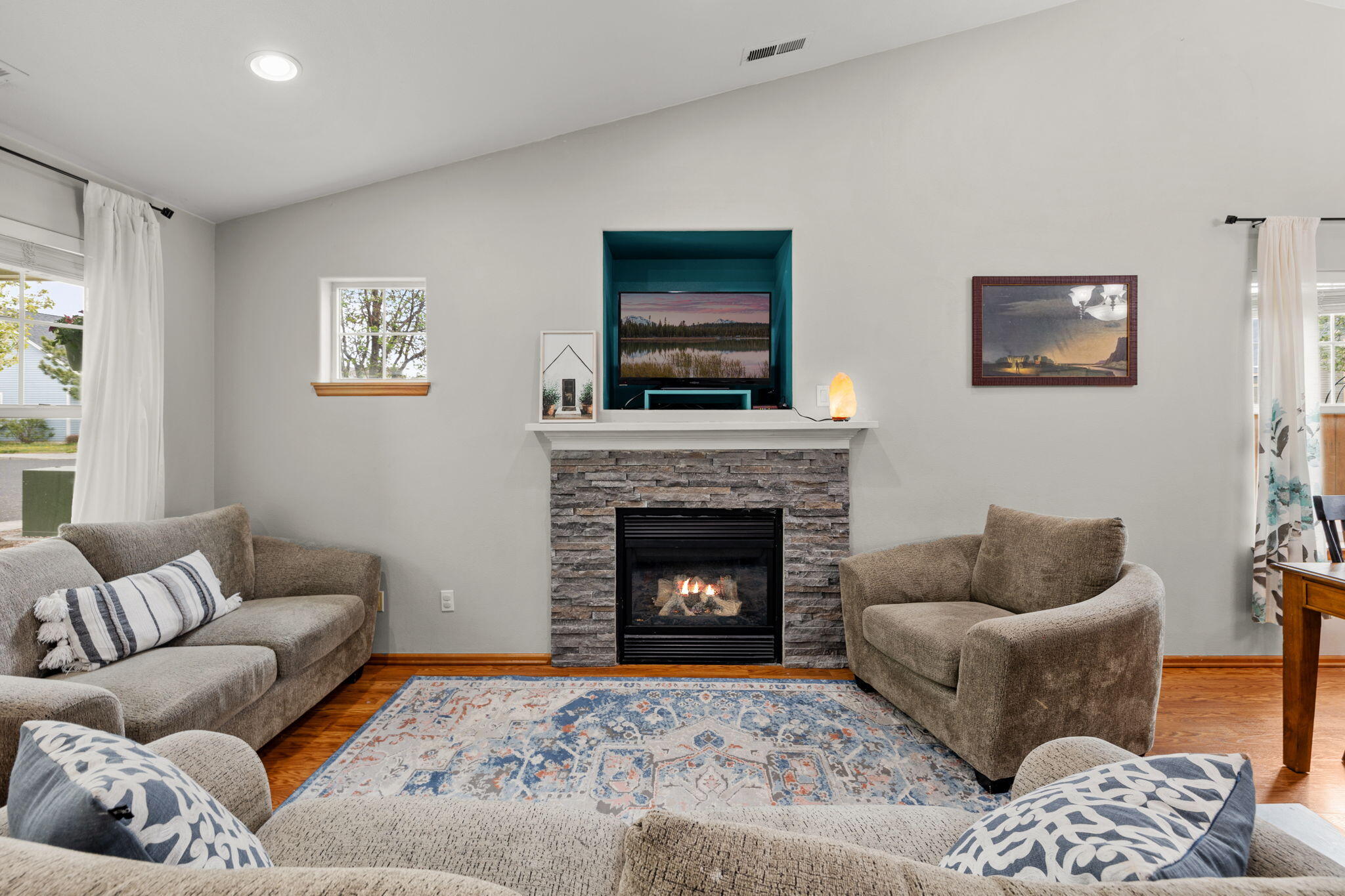 3106 SW Indian Place