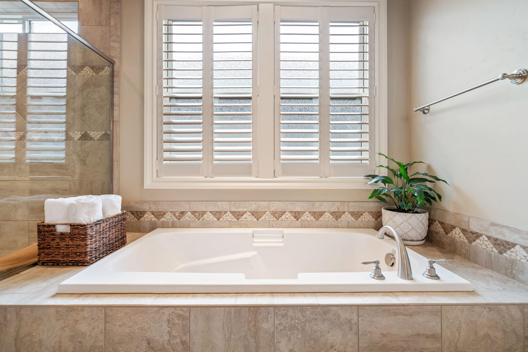 20146 Stonegate Drive