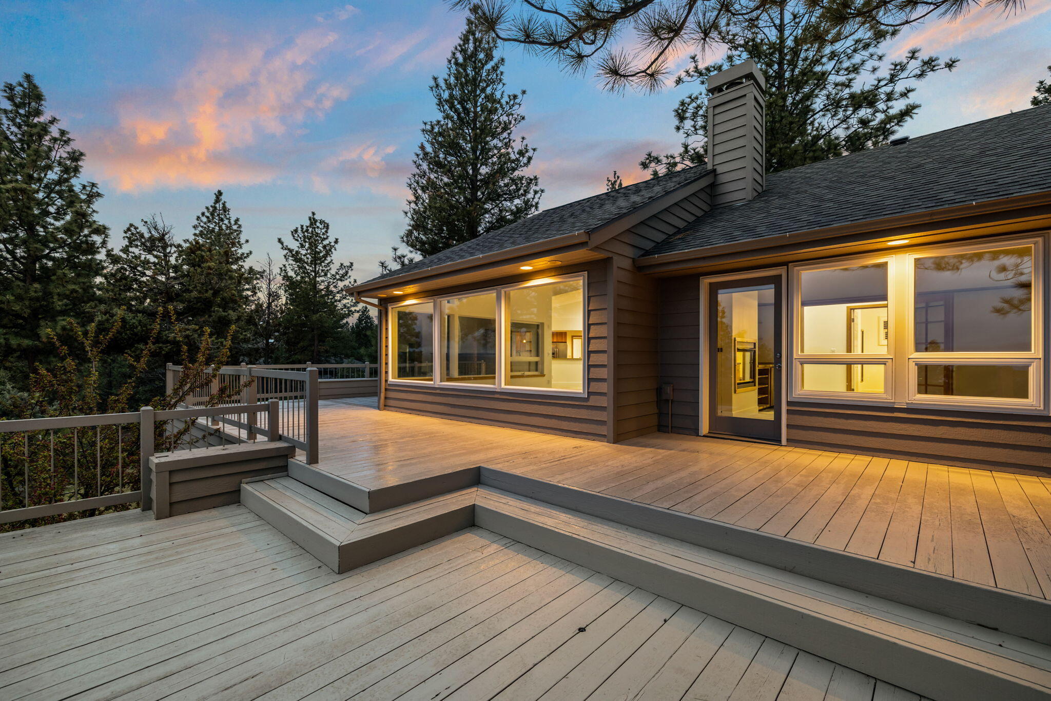 1281 NW City View Drive