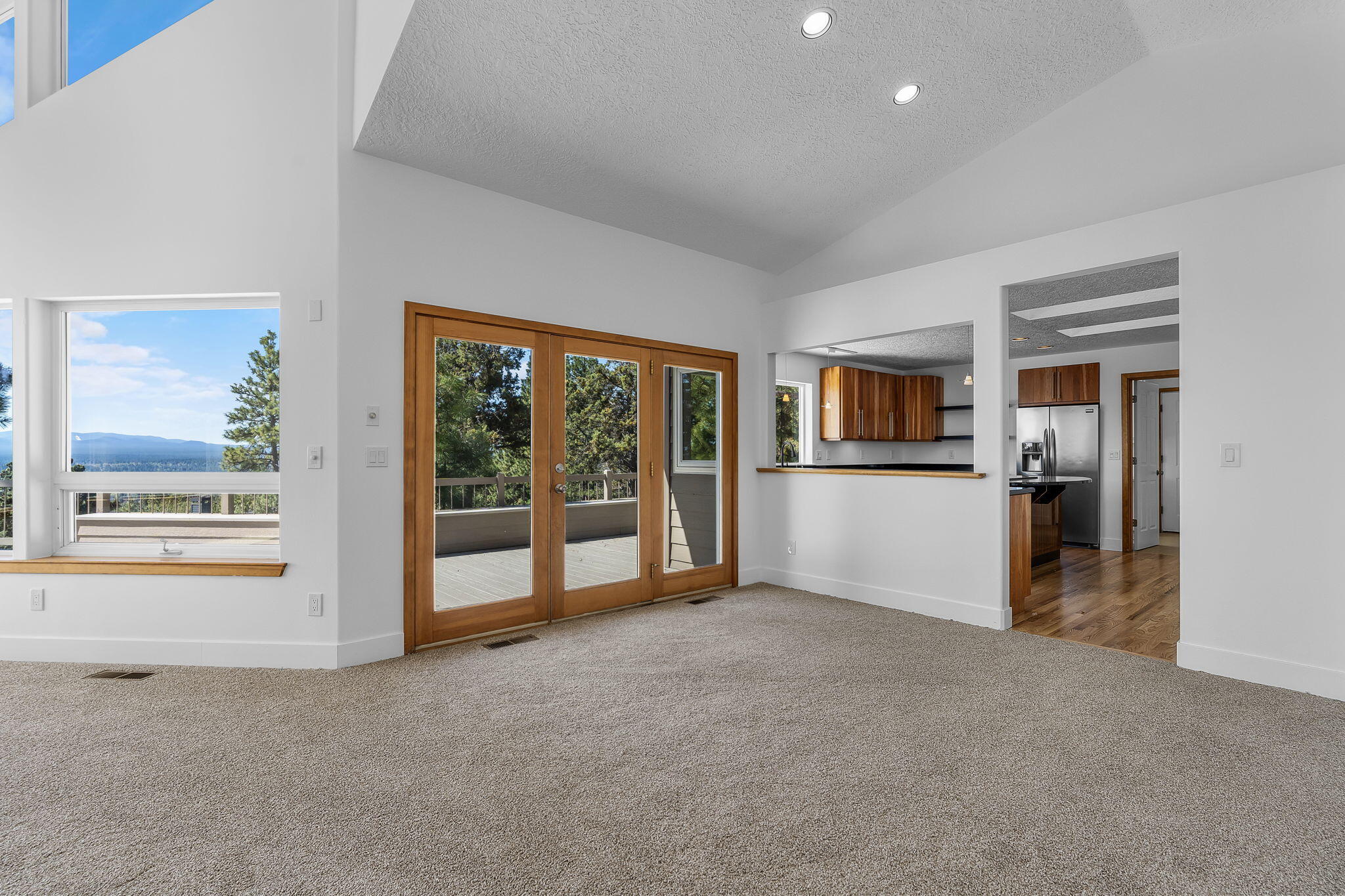 1281 NW City View Drive