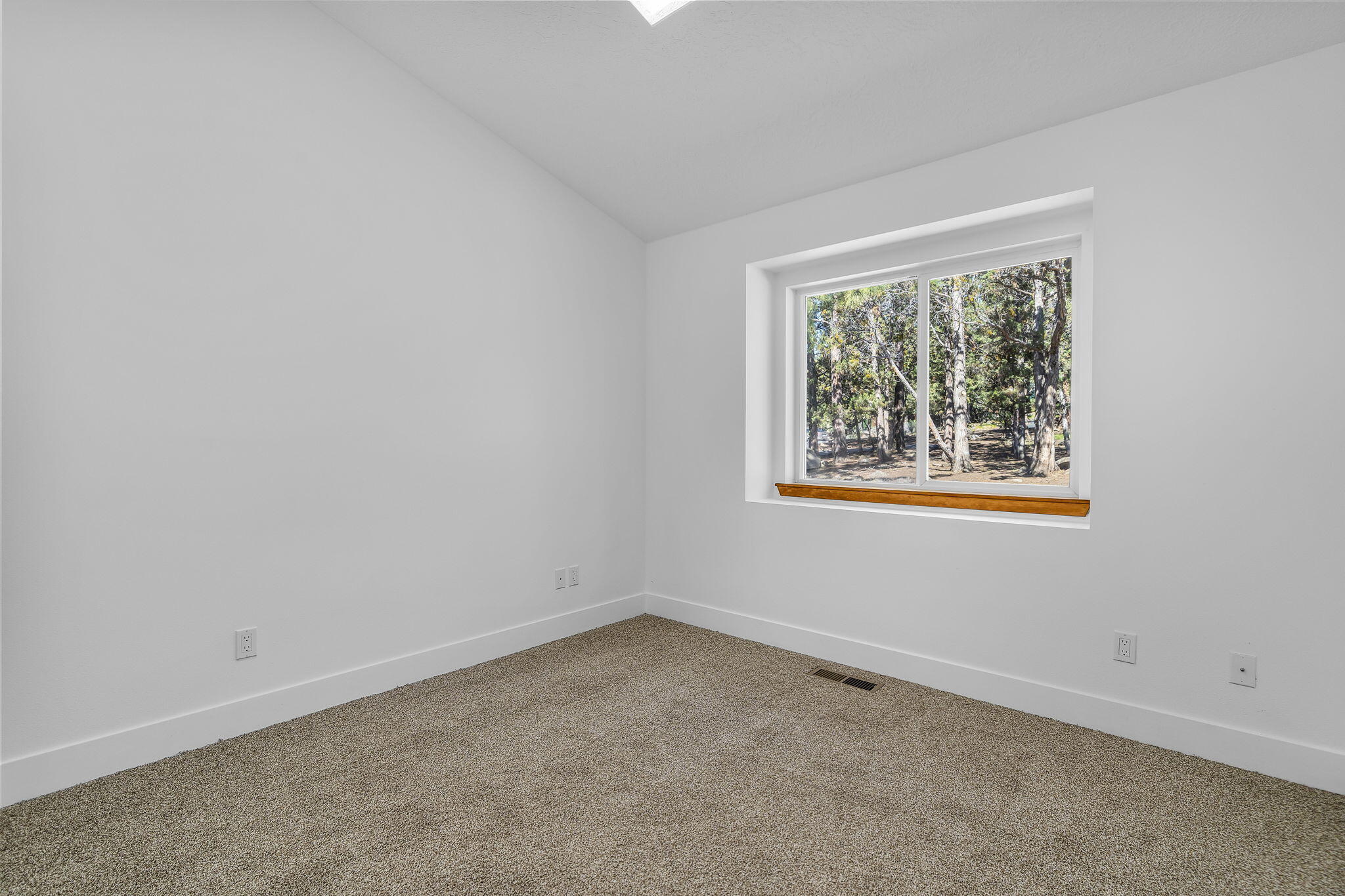 1281 NW City View Drive