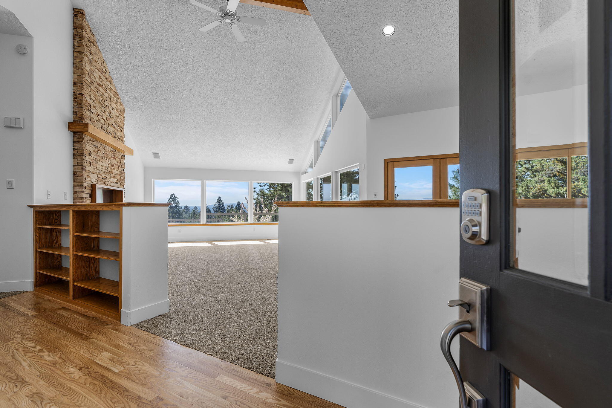 1281 NW City View Drive