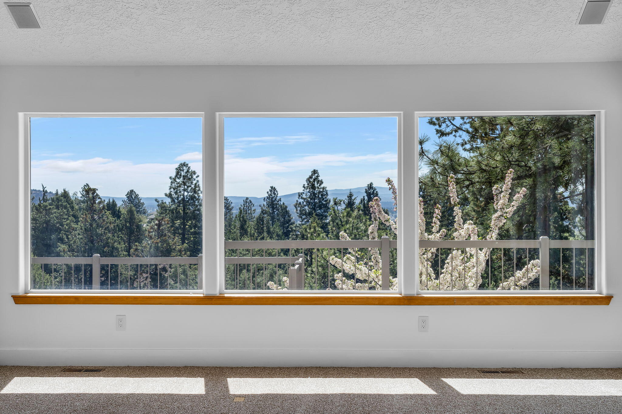 1281 NW City View Drive