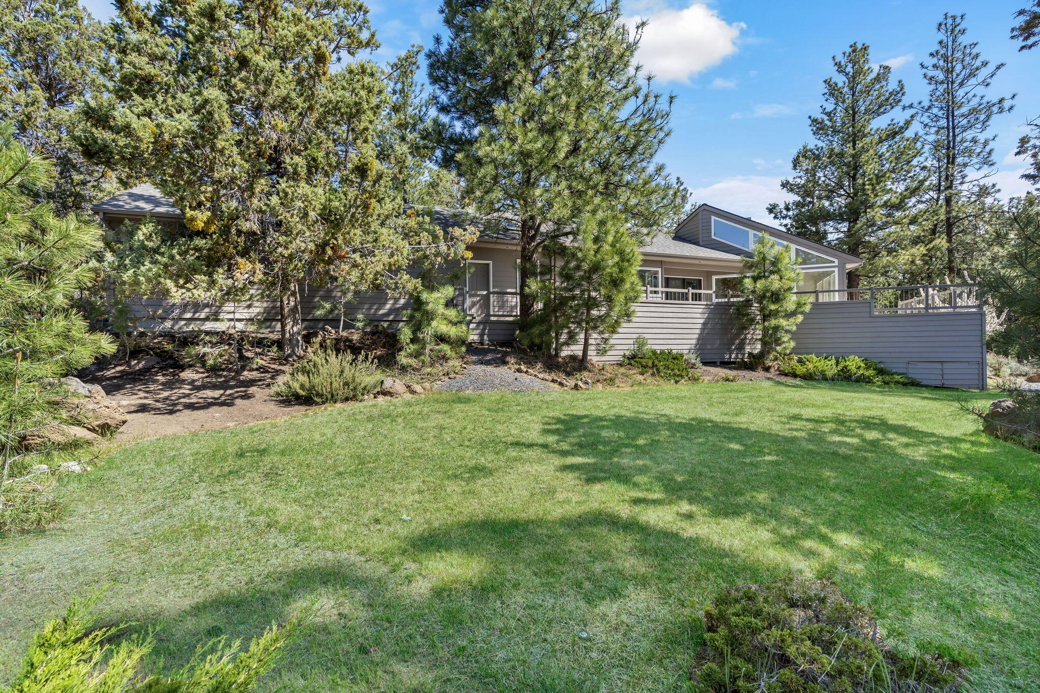 1281 NW City View Drive