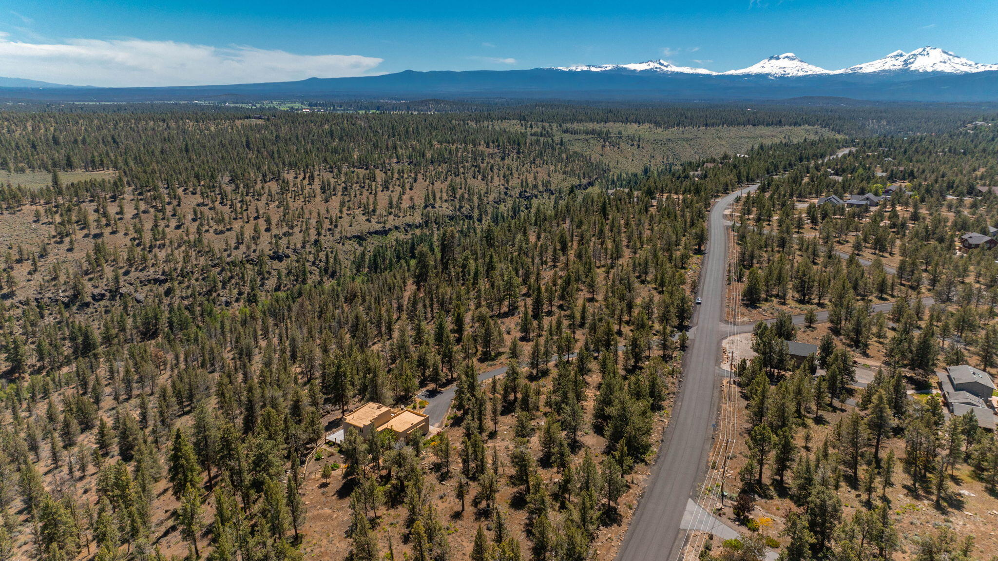 17625 Mountain View Road