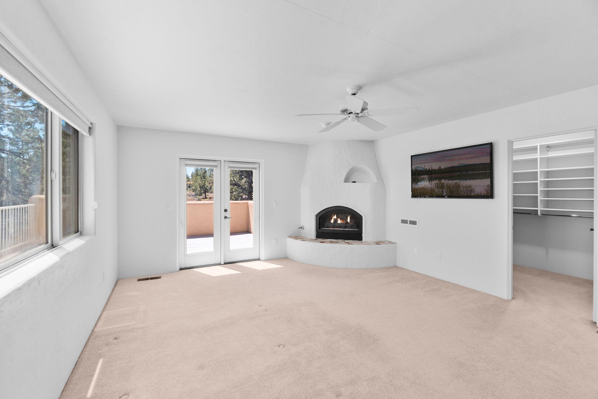 17625 Mountain View Road