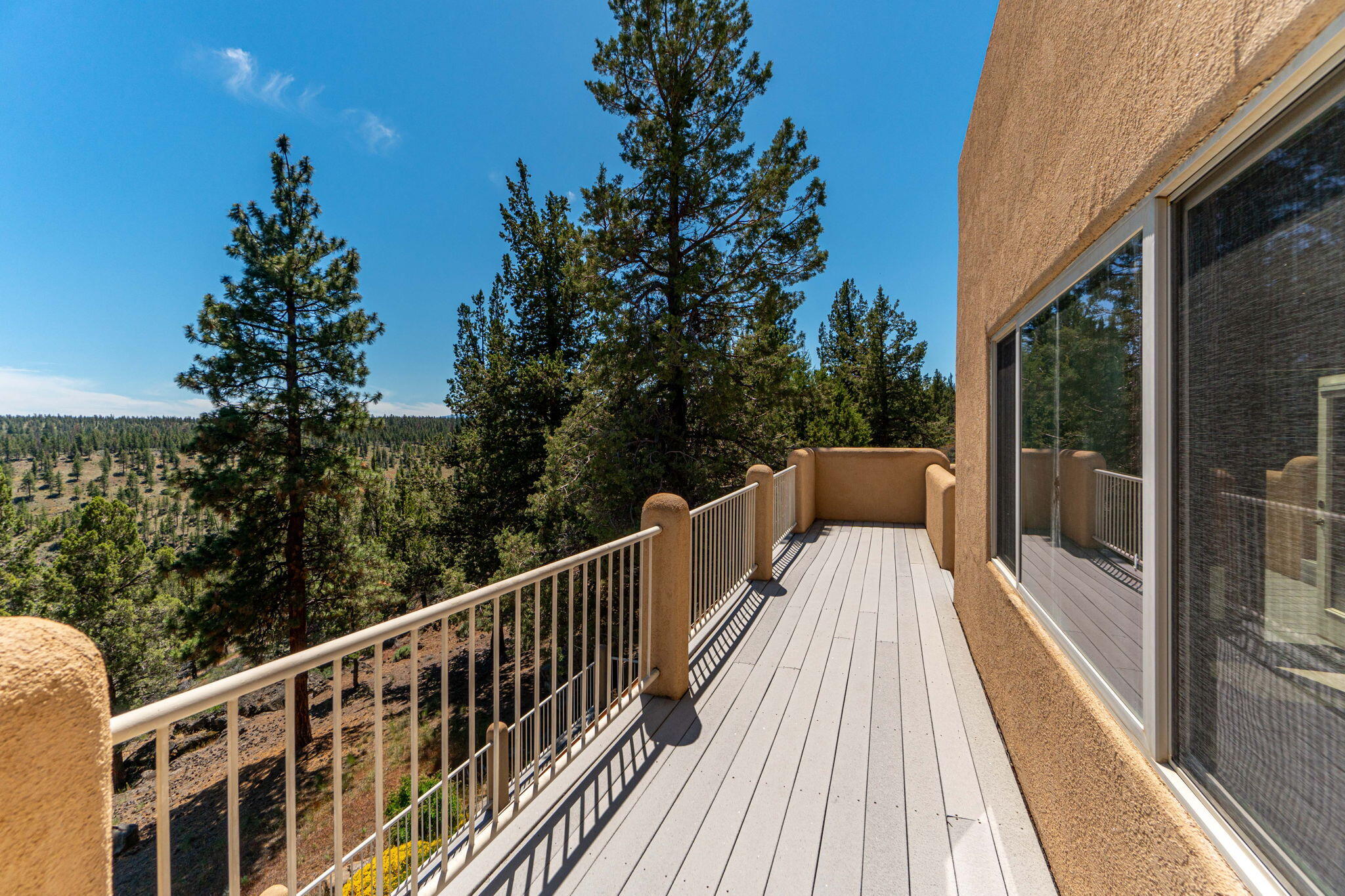 17625 Mountain View Road