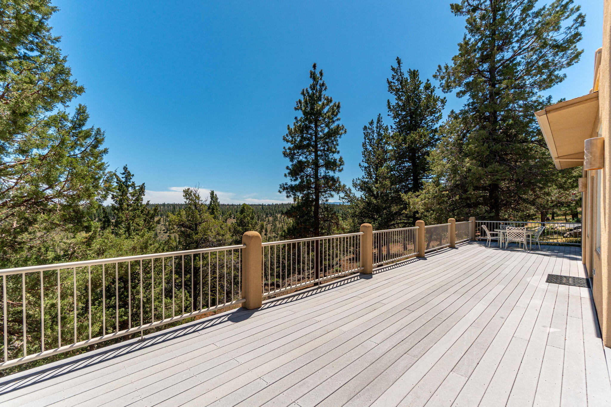 17625 Mountain View Road