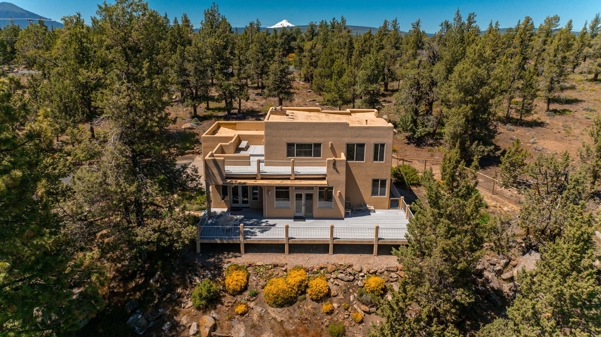 17625 Mountain View Road